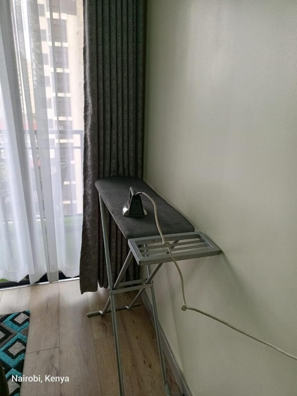 Elegant Classic With Heated Swimming Pool,modern Equipped Gym,ample Parking Space,and A Relaxing Rooftop With Amazing Scenic Views Apartamento Nairobi