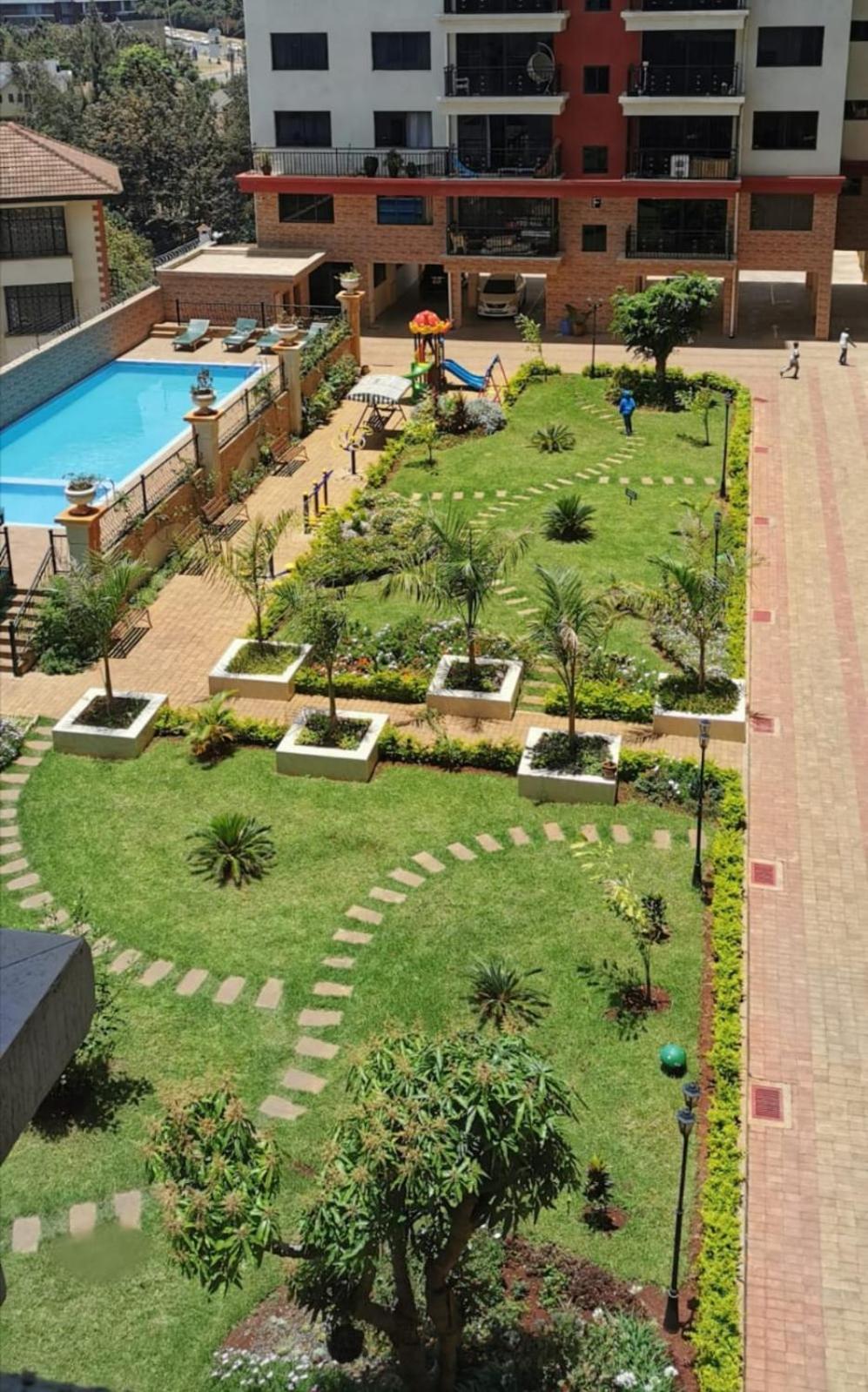 Executive Classy With Private Parking Space,children Playing Ground,swimming Pool,mordern Equipped Gym And Unbeatable Views *