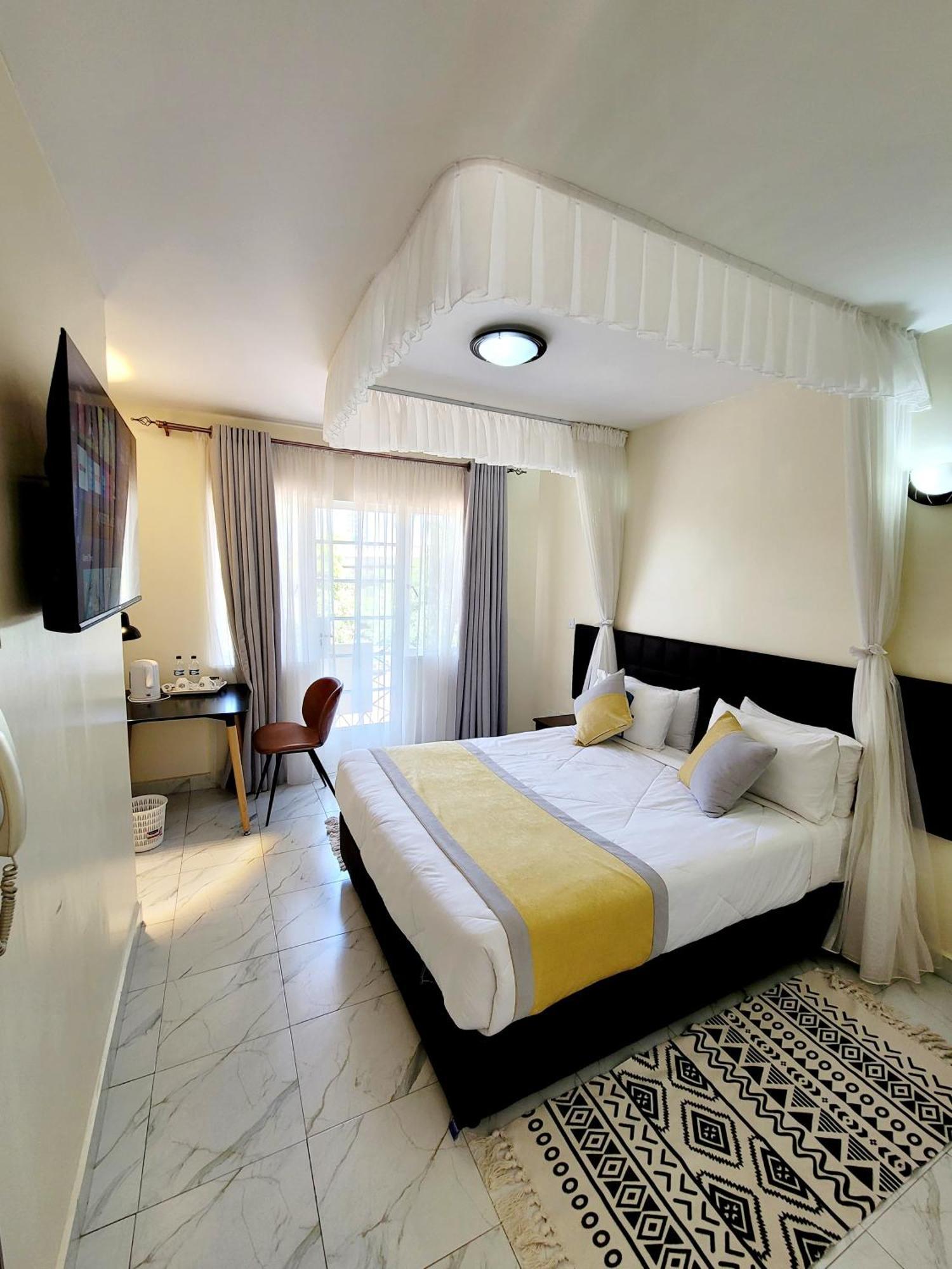 United Kenya Club Bed & Breakfast Nairobi