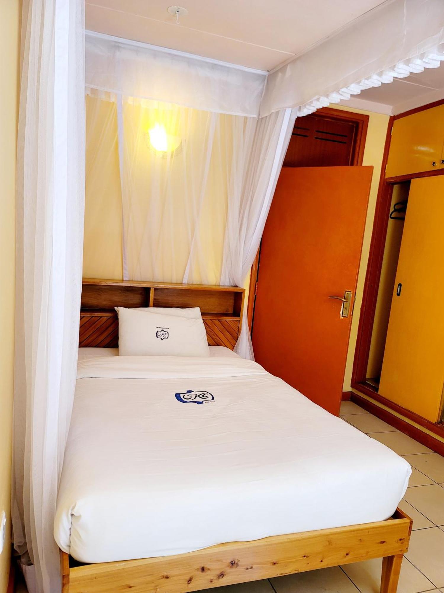 Bed & Breakfast United Kenya Club Nairobi