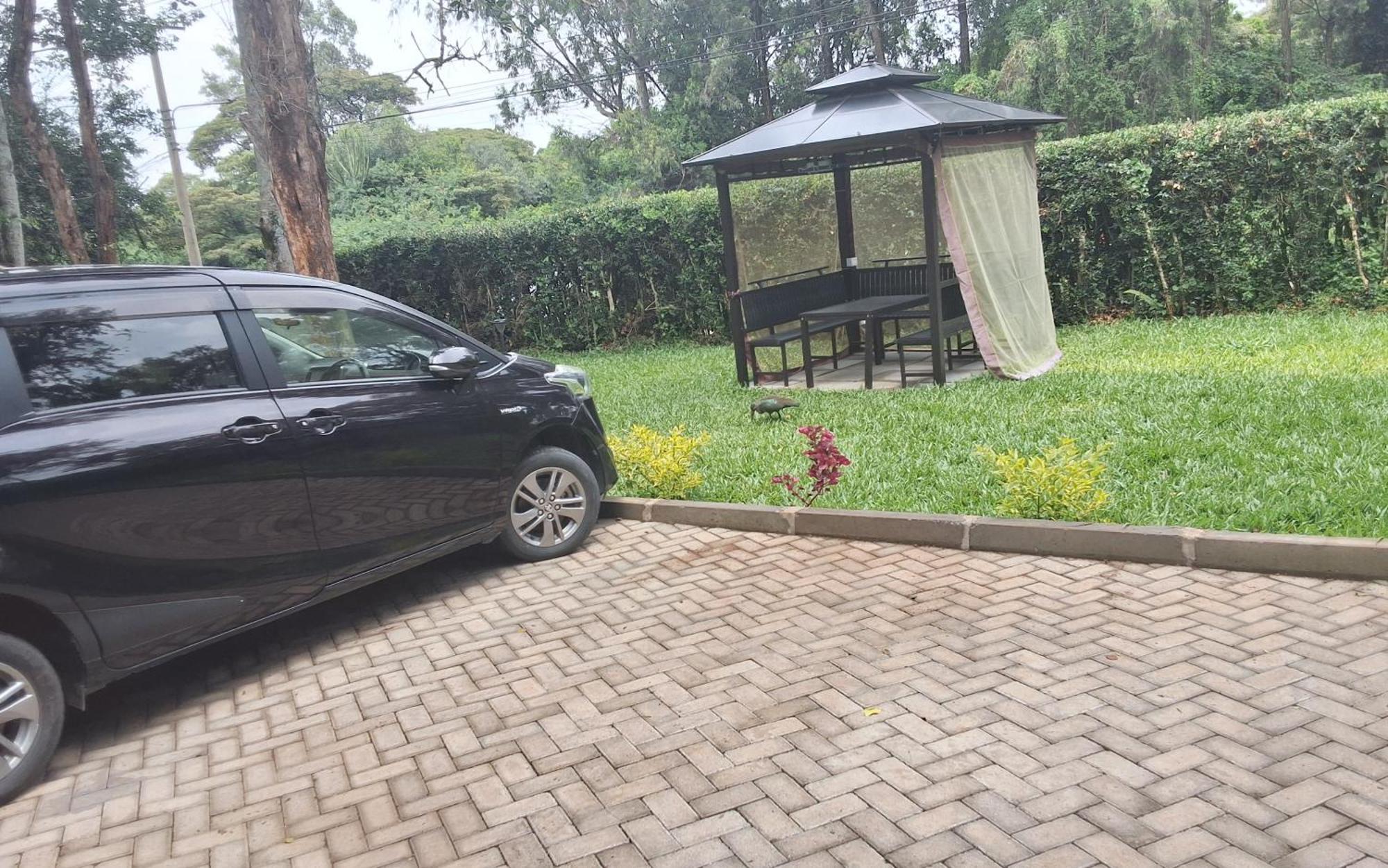 The Giraffe Luxury tent Nairobi