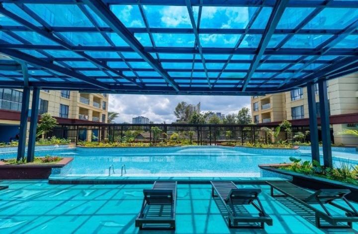 Plushy Nivla Haven With Pool,gym And Mini Mart Yaya Nairobi