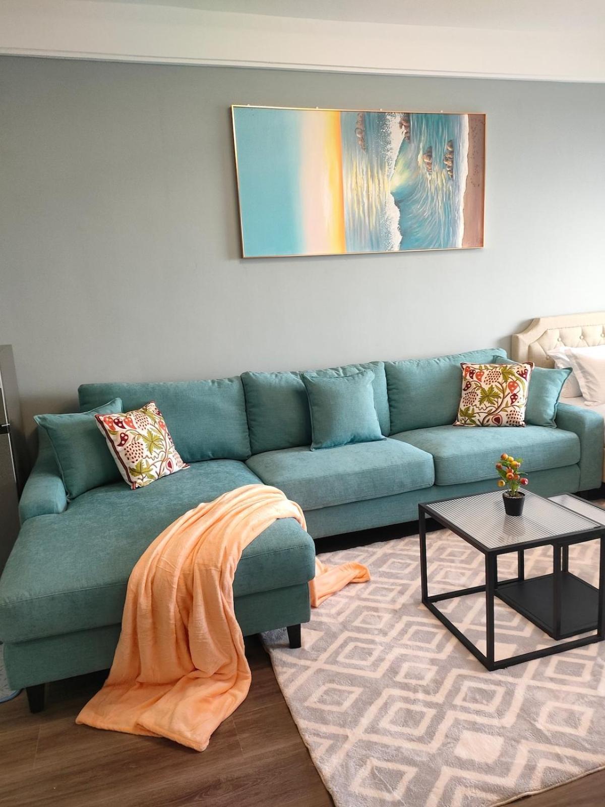 Plushy Nivla Haven With Pool,gym And Mini Mart Yaya Apartment