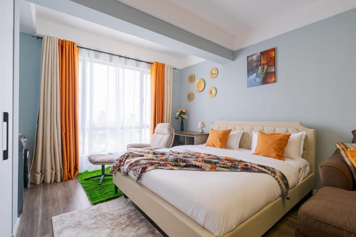 Sumptuous Nivla Yaya Center,gym,pool And King Bed * Nairobi
