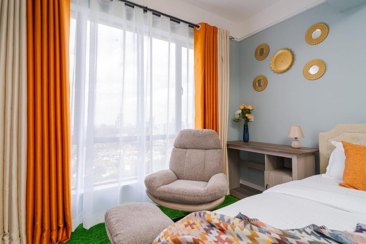Apartment Sumptuous Nivla Yaya Center,gym,pool And King Bed *