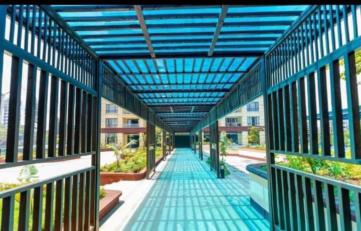 Sumptuous Nivla Yaya Center,gym,pool And King Bed * Nairobi