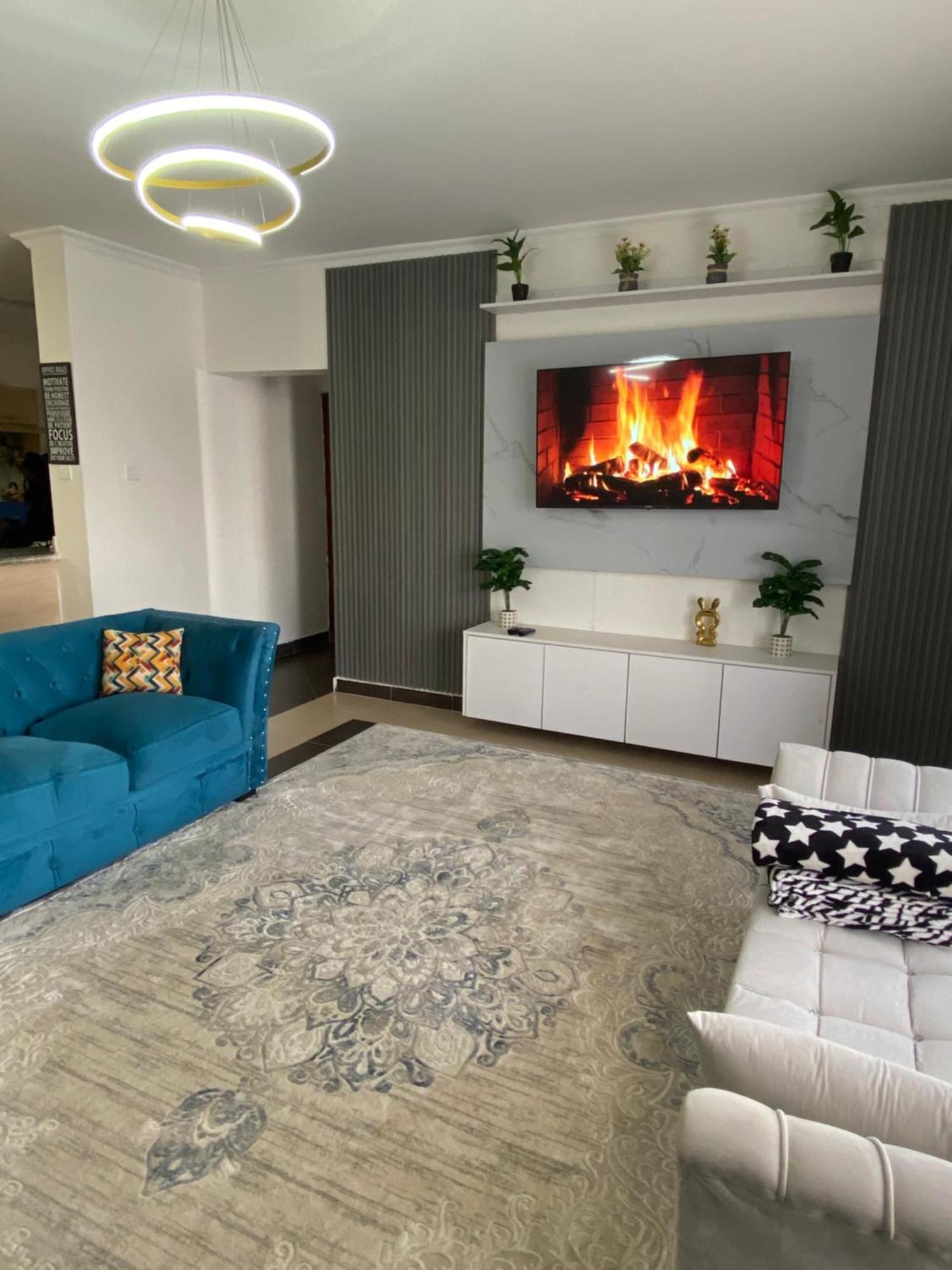 Homes By Keysha Apartment