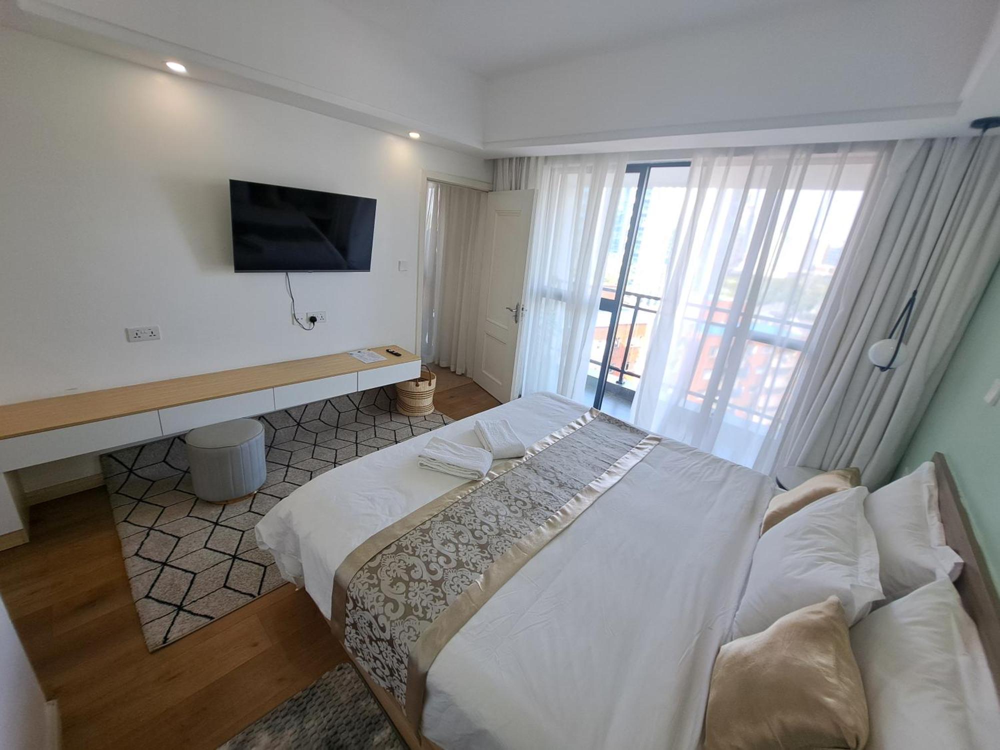 Modern 1br In Upperhill,