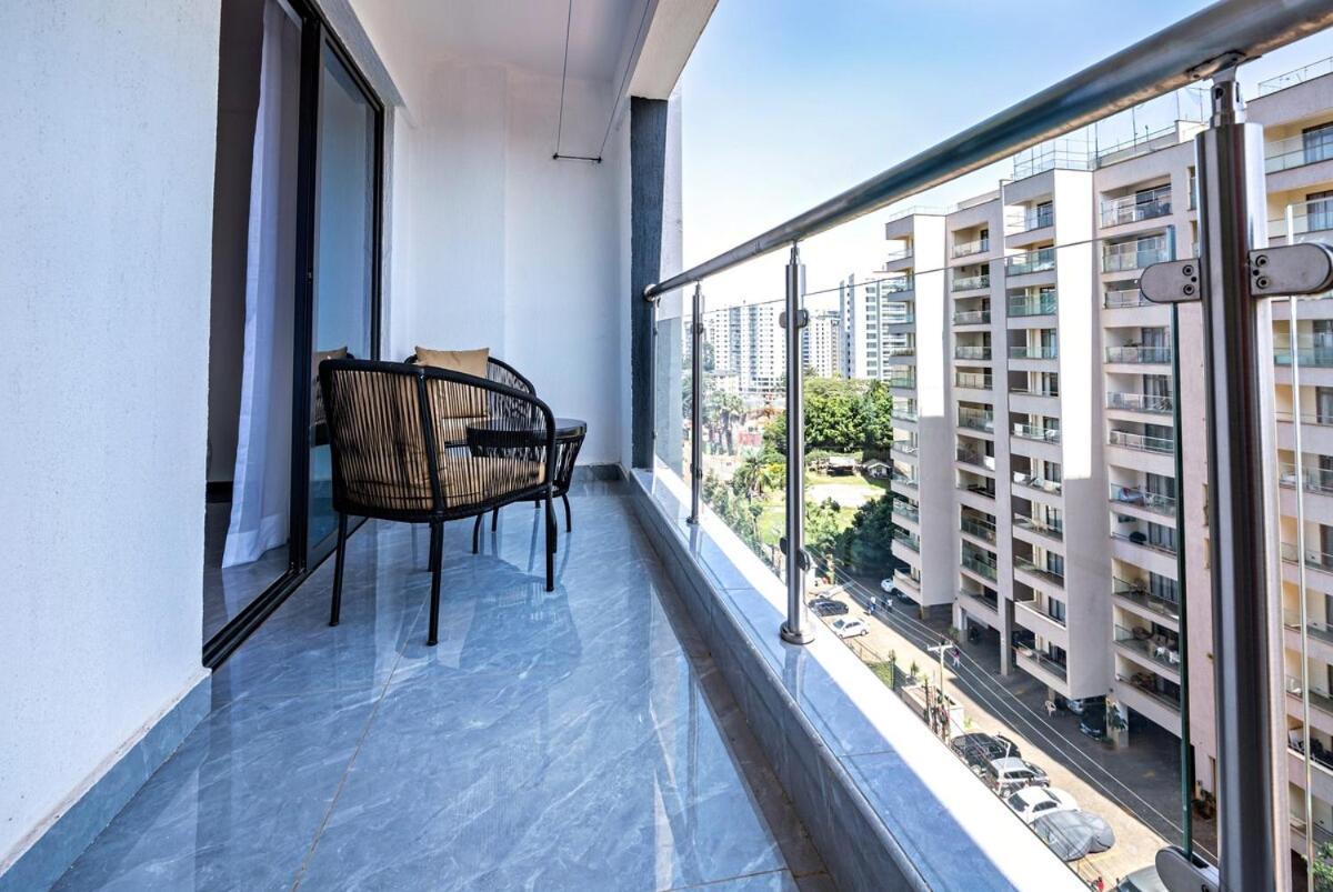 Cozy, Kileleshwa, 1 Bedroom Furnished * Nairobi