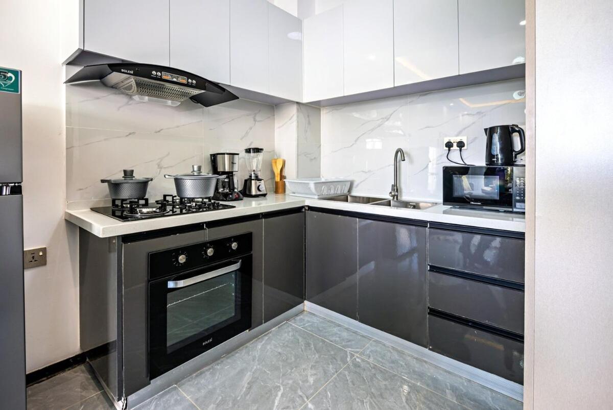 Apartment Cozy, Kileleshwa, 1 Bedroom Furnished *