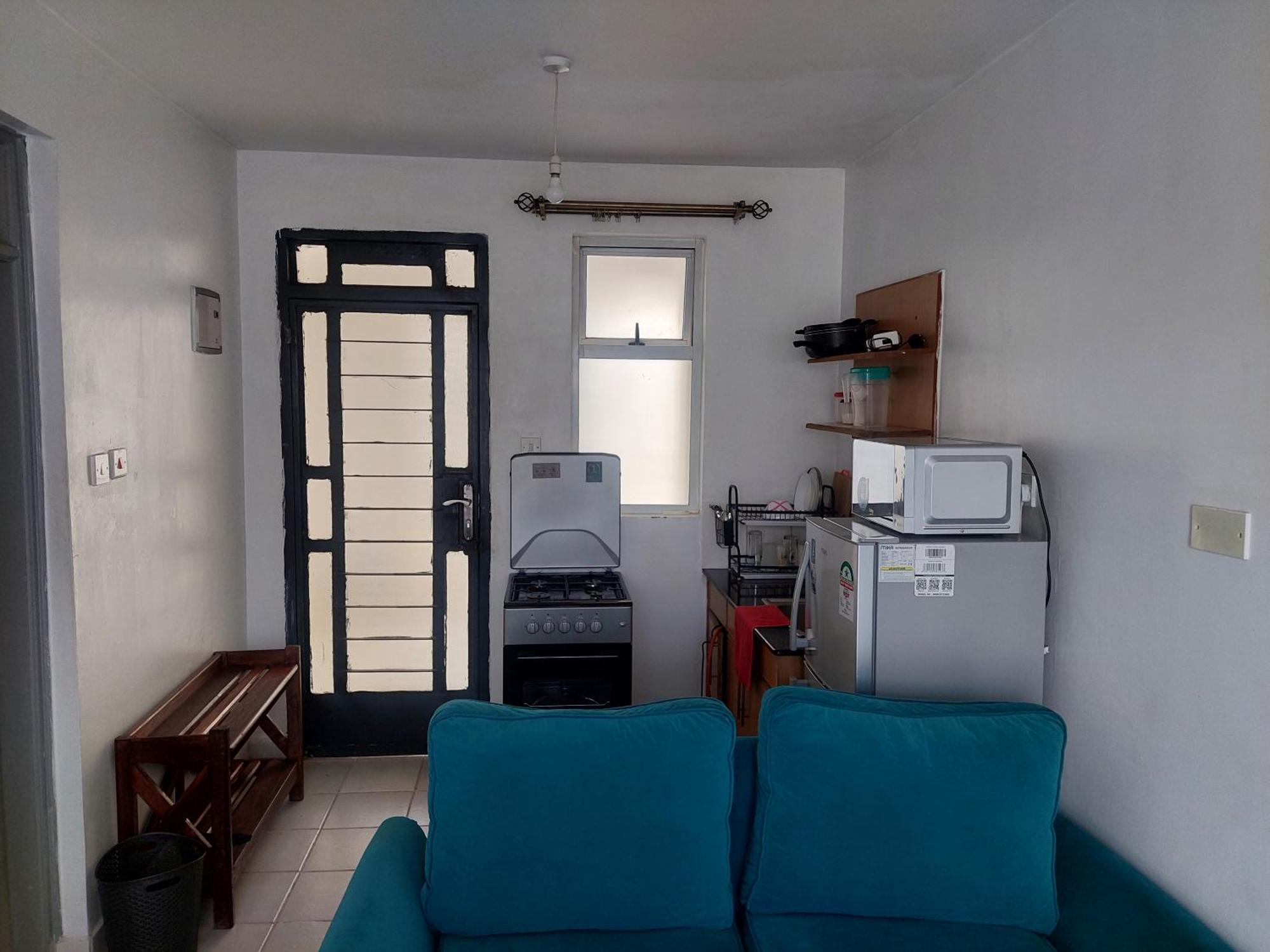 Apartment Cosy With A Swimming Pool, Free Parking *