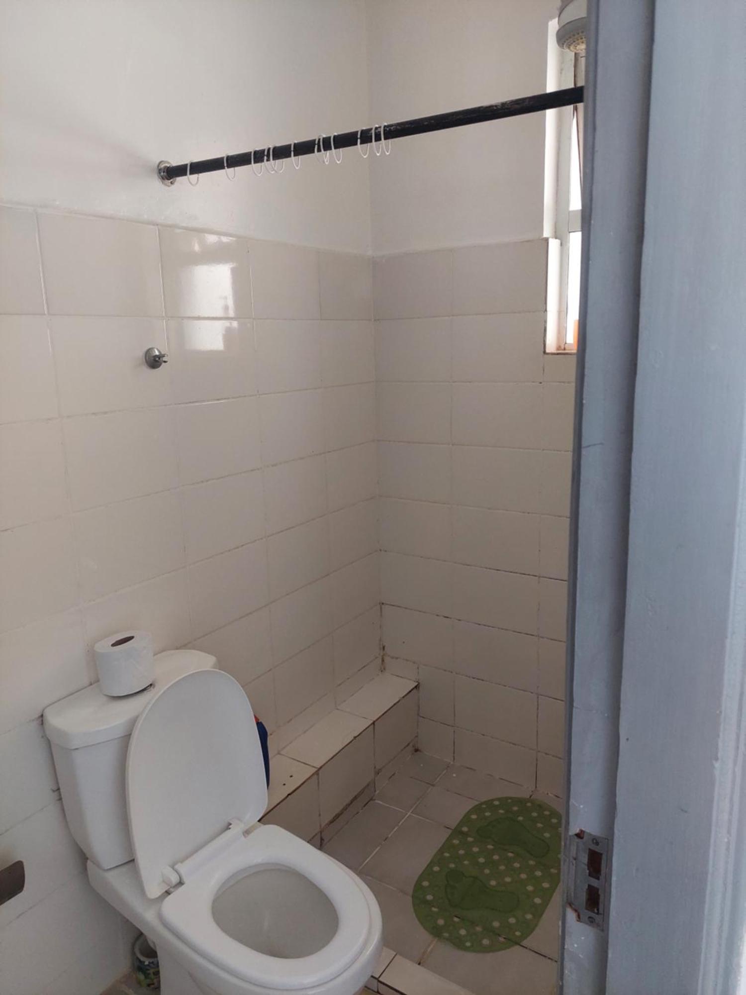 Cosy With A Swimming Pool, Free Parking Nairobi