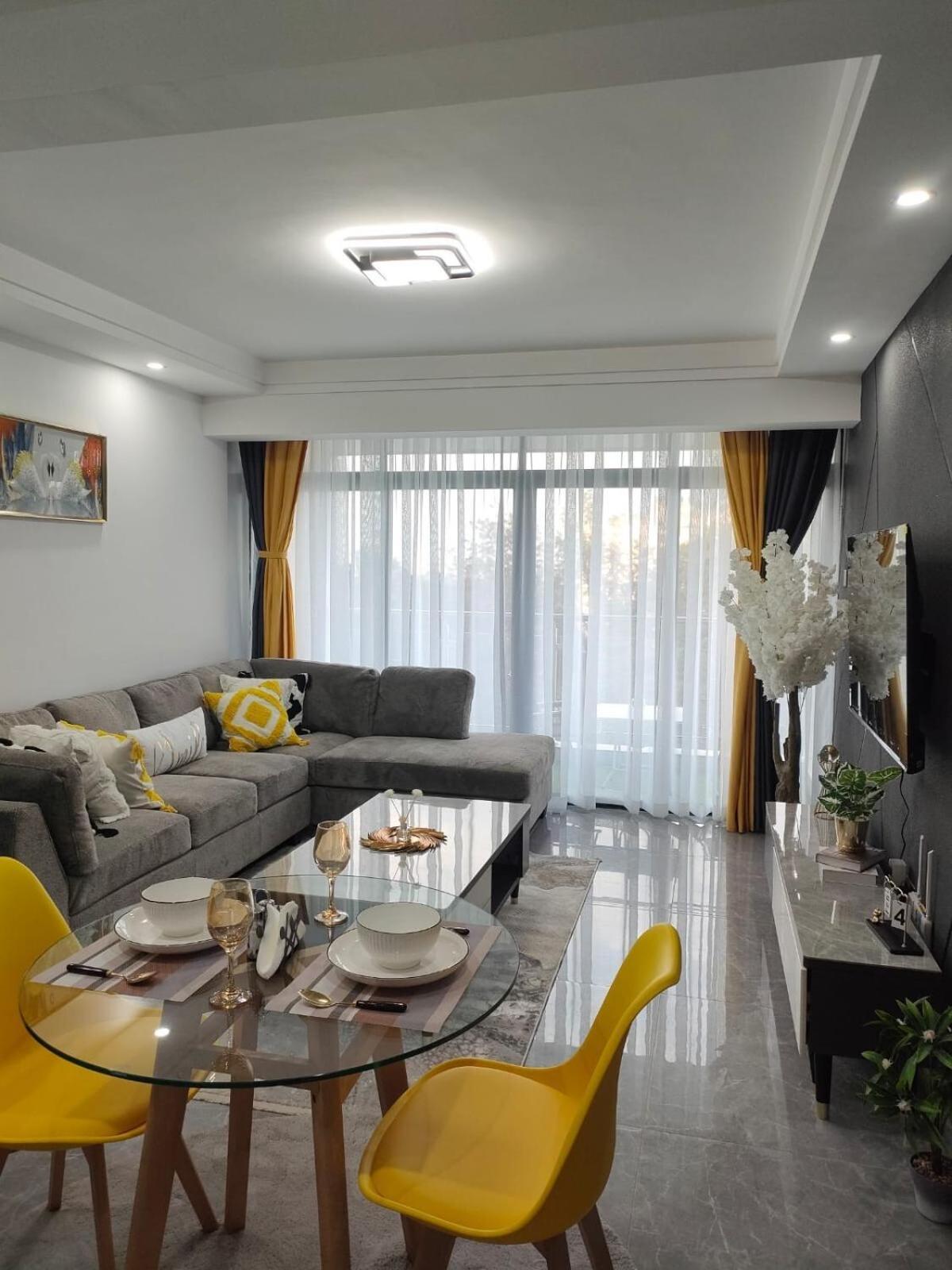 Nivla Executive Cozy Haven With Gym And Balcony Nairobi