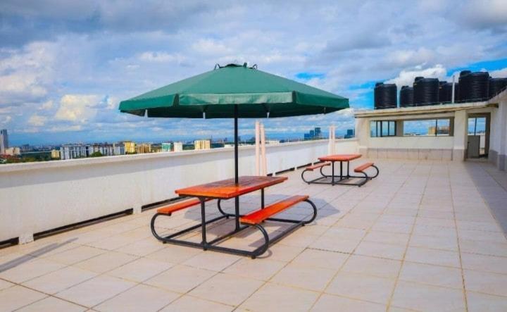 Nivla Executive Cozy Haven With Gym And Balcony Apartment Nairobi