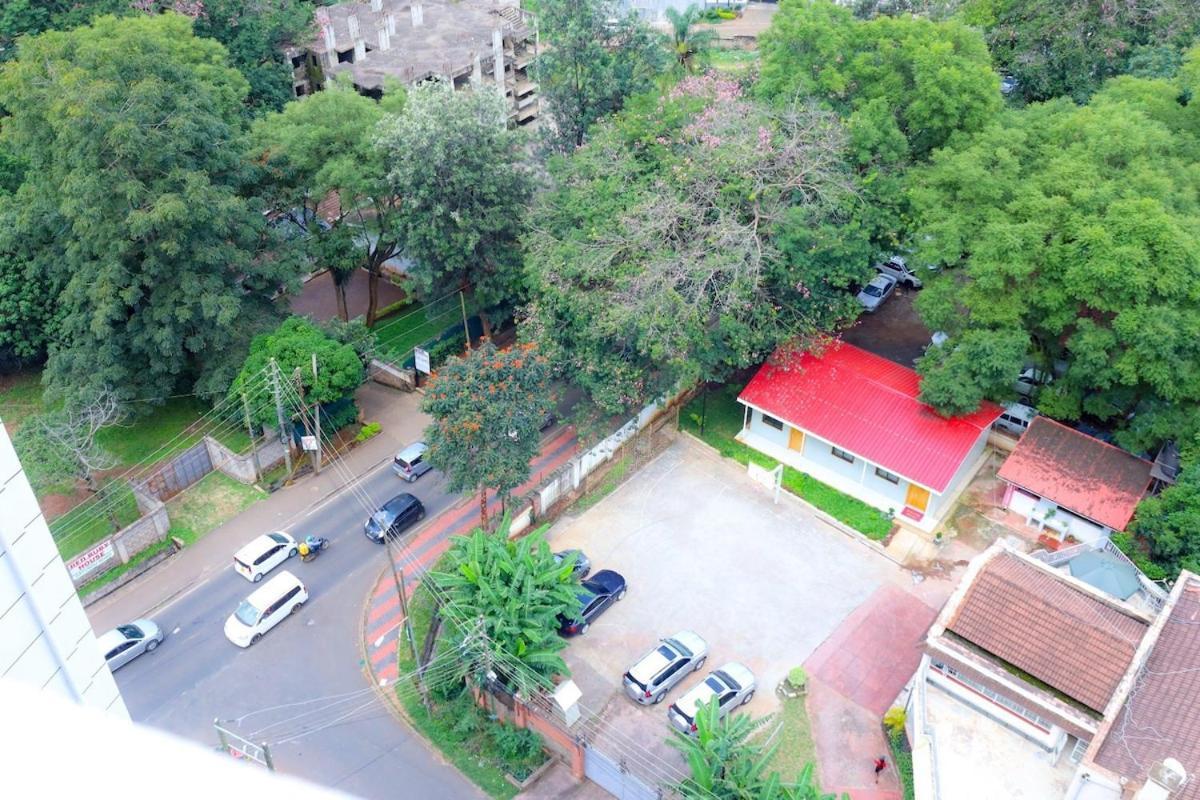 Apartment Nivla Executive Cozy Haven With Gym And Balcony Nairobi