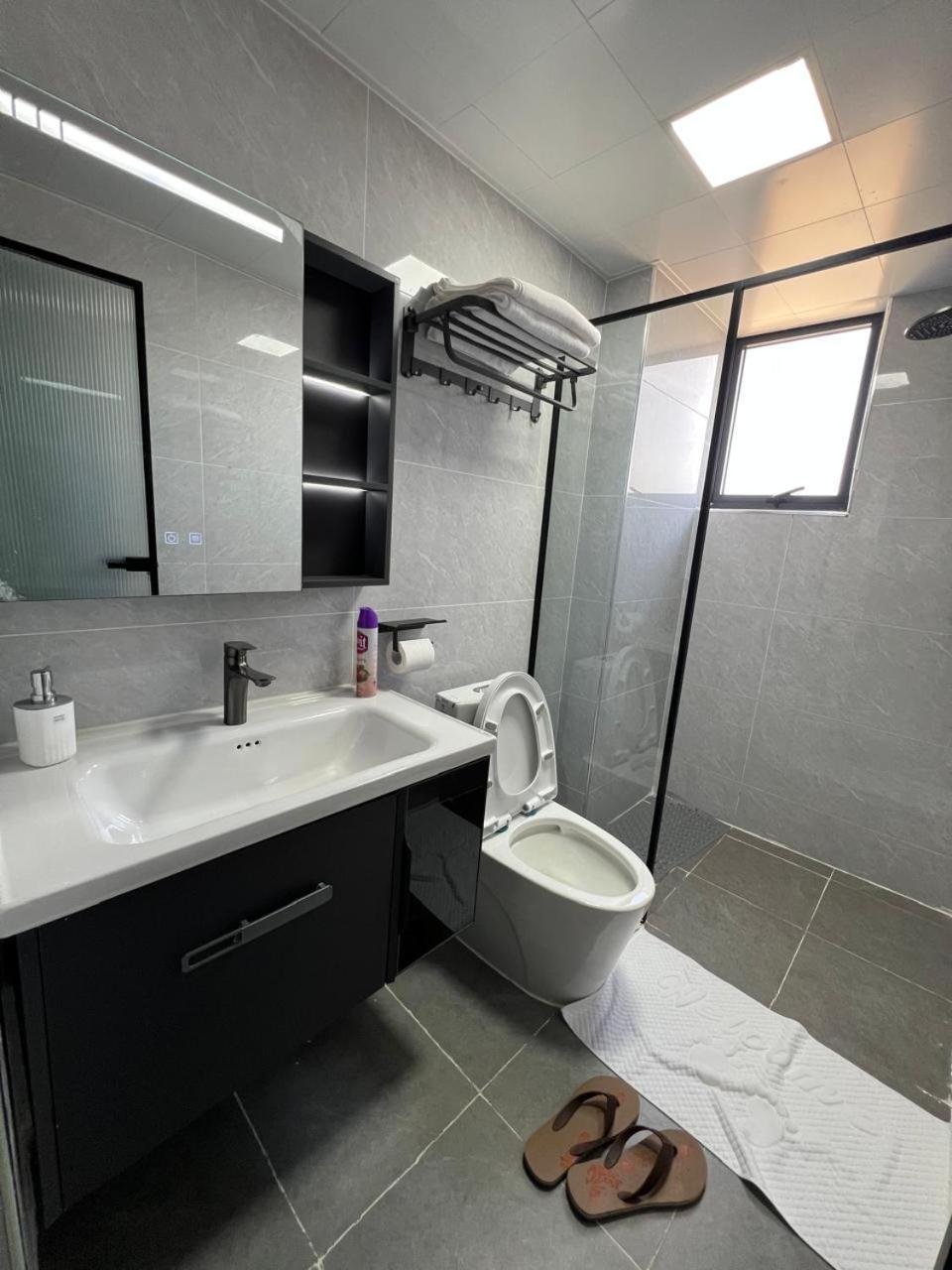 Luxury By Khomes Marinabay Square *