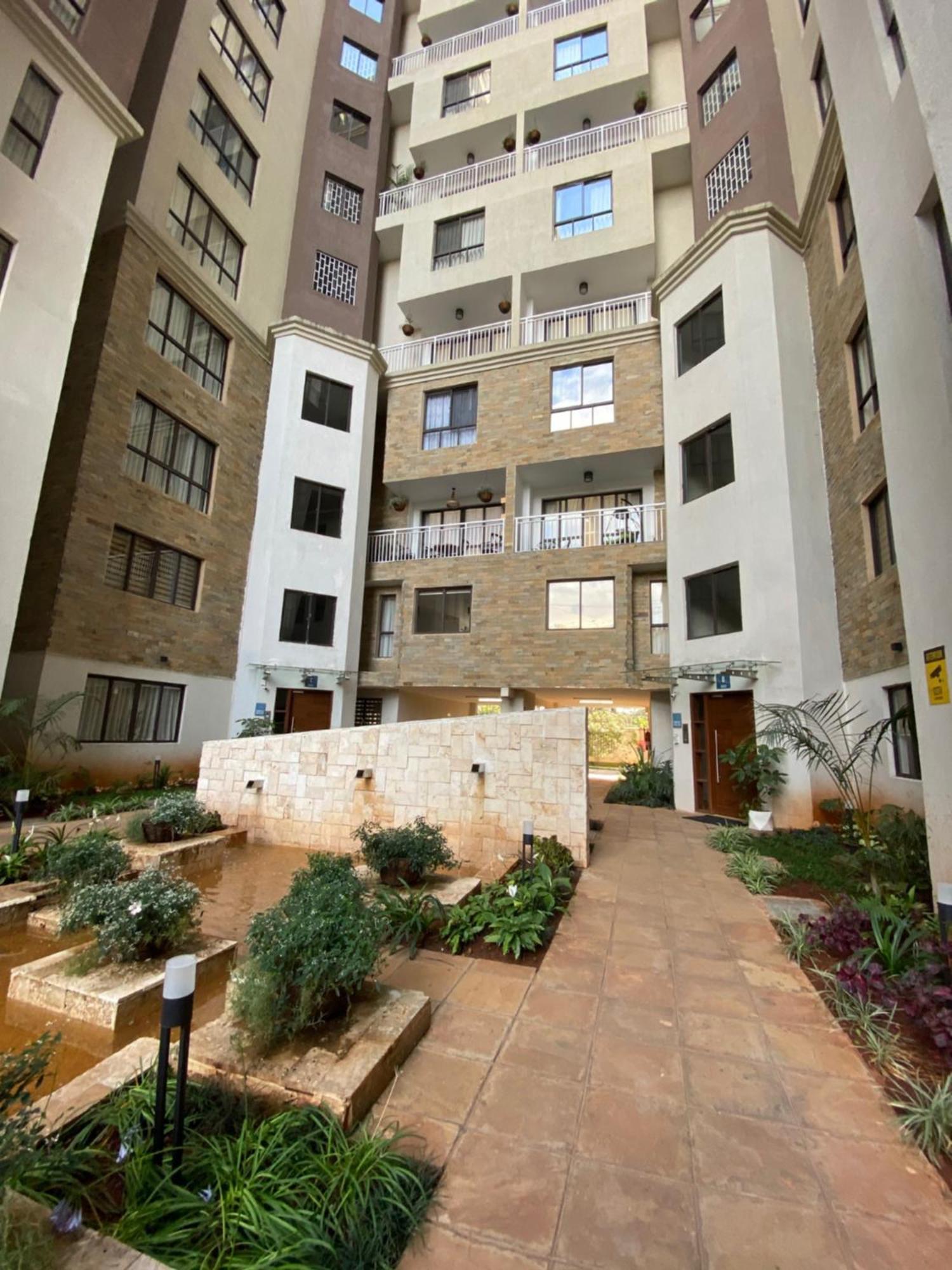Nayaliyson Nairobi