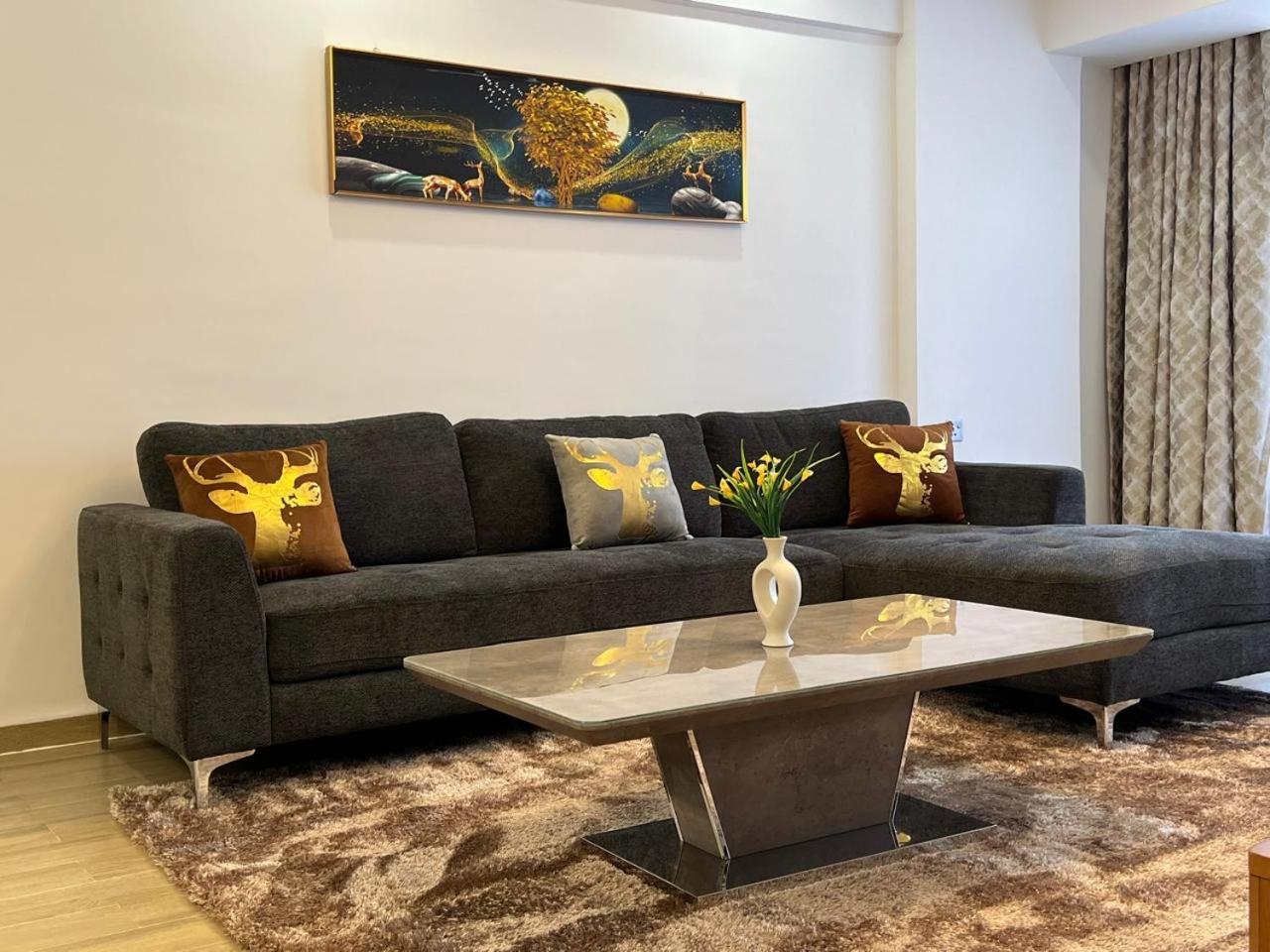 Luxury By Khomes Marinabay Square *