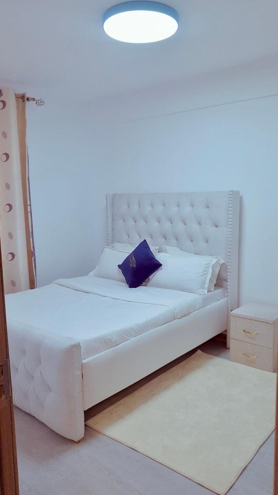 Spacious, Cozy 2 Bedroom Apartment