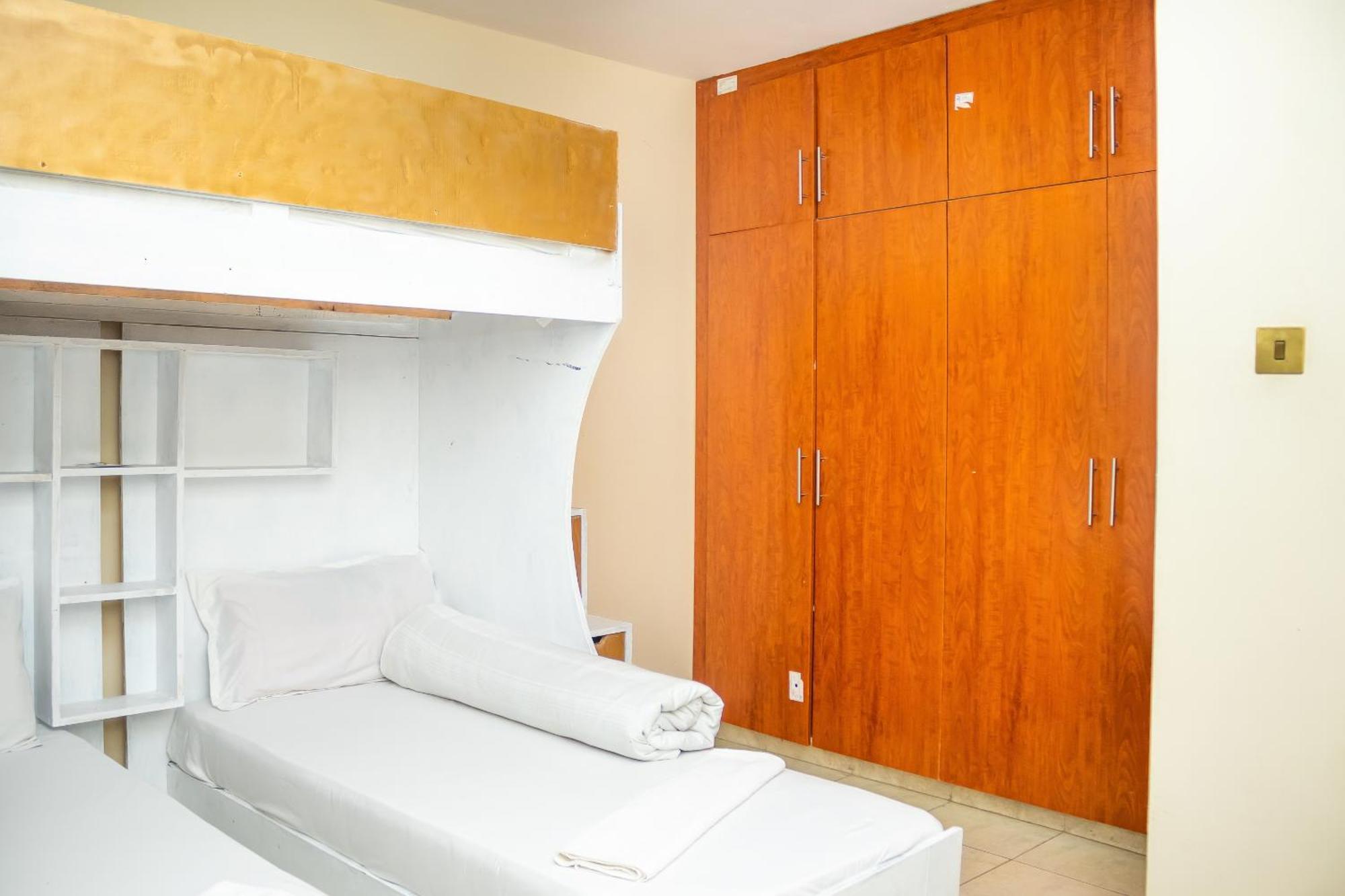 Luxury Two Bedroom Master & Apartment