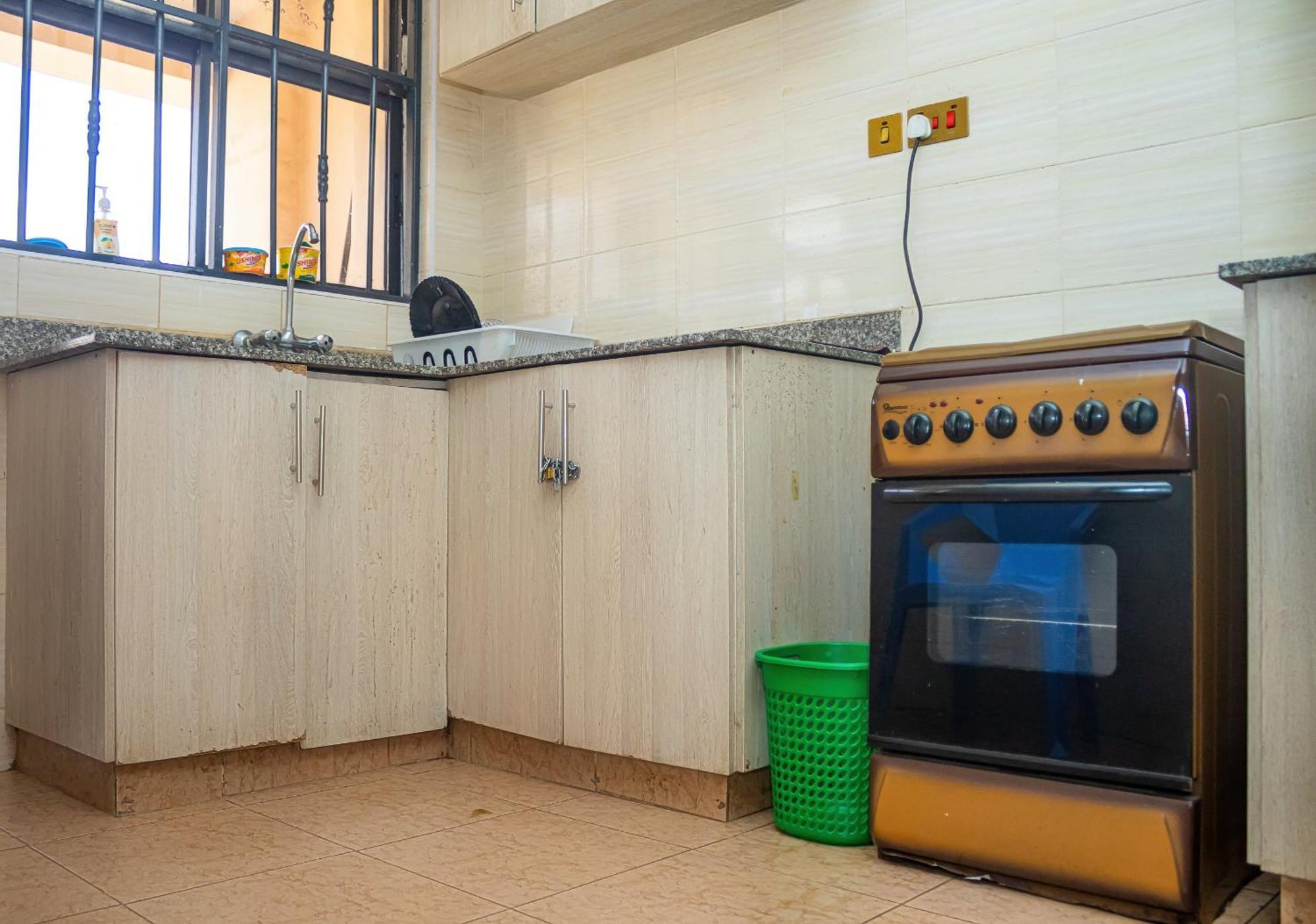 Apartment Luxury Two Bedroom Master & *