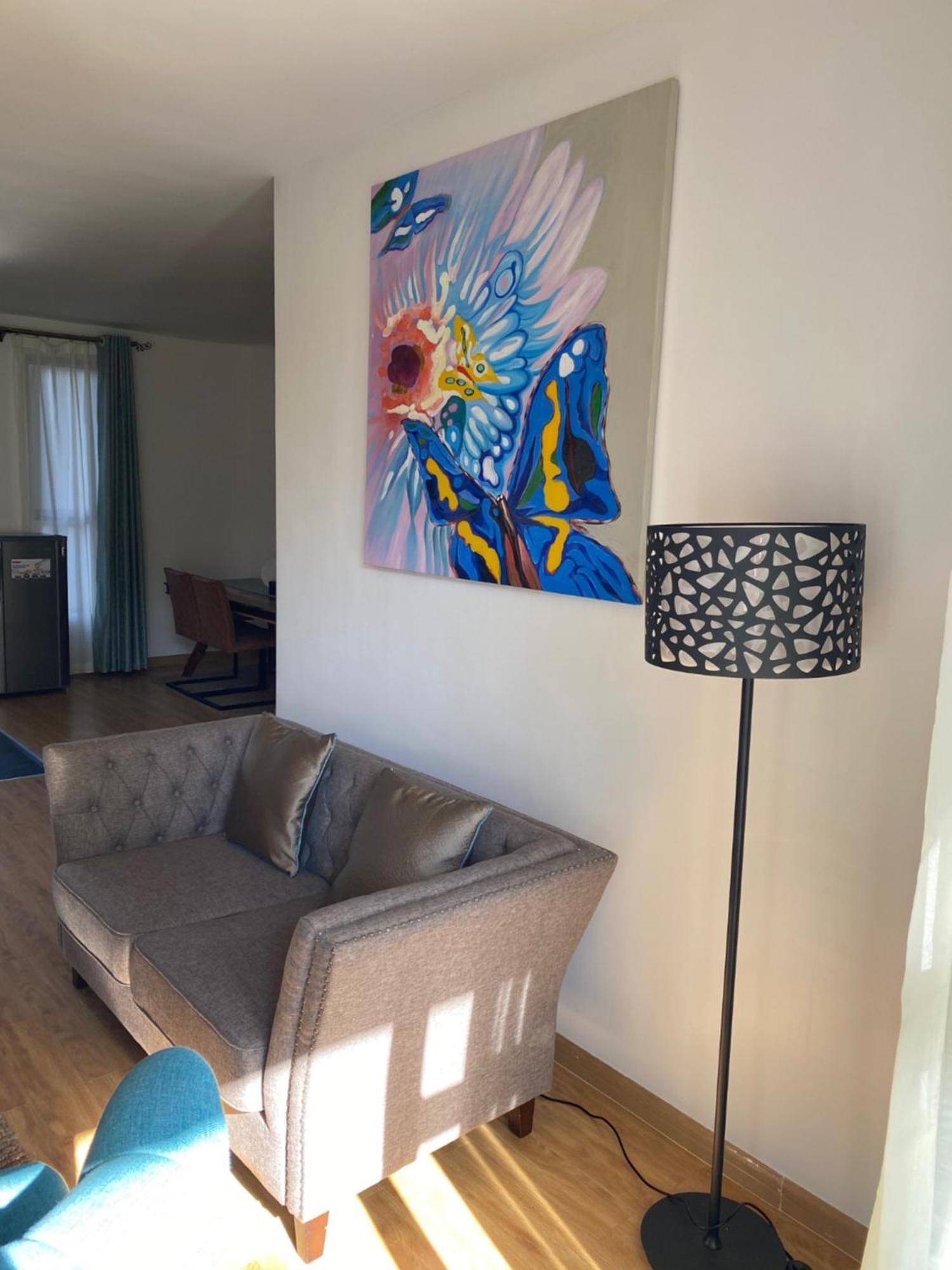 Apartment Chic 1 - Bedroom Retreat