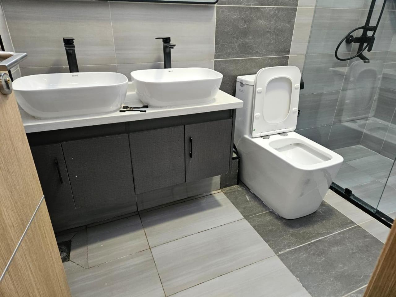 Apartment Ideal Homes, 2 Bedrooms *