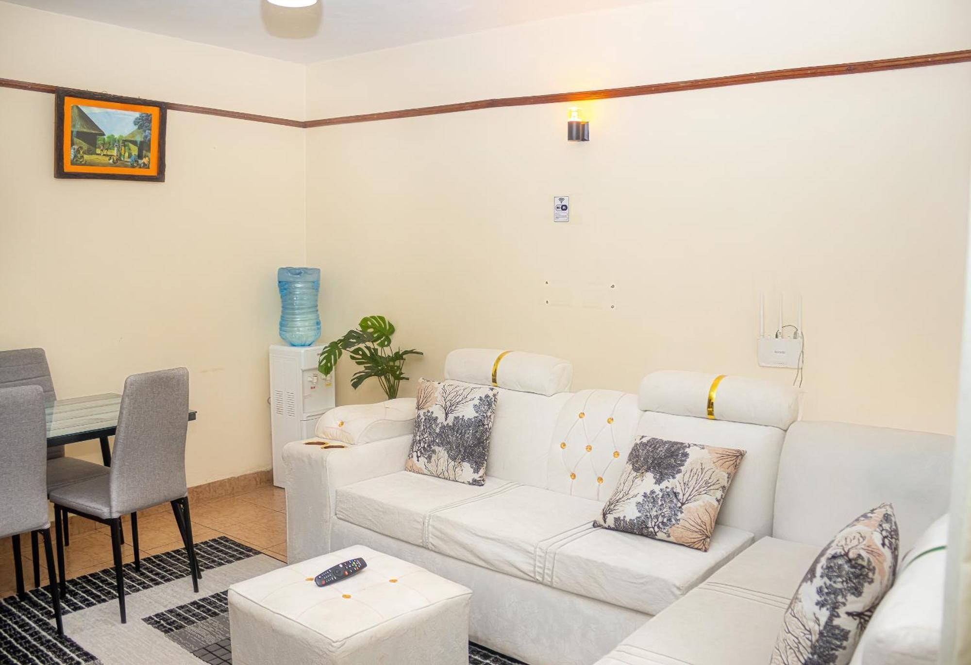 Luxury Two Bedroom Master & Apartment *