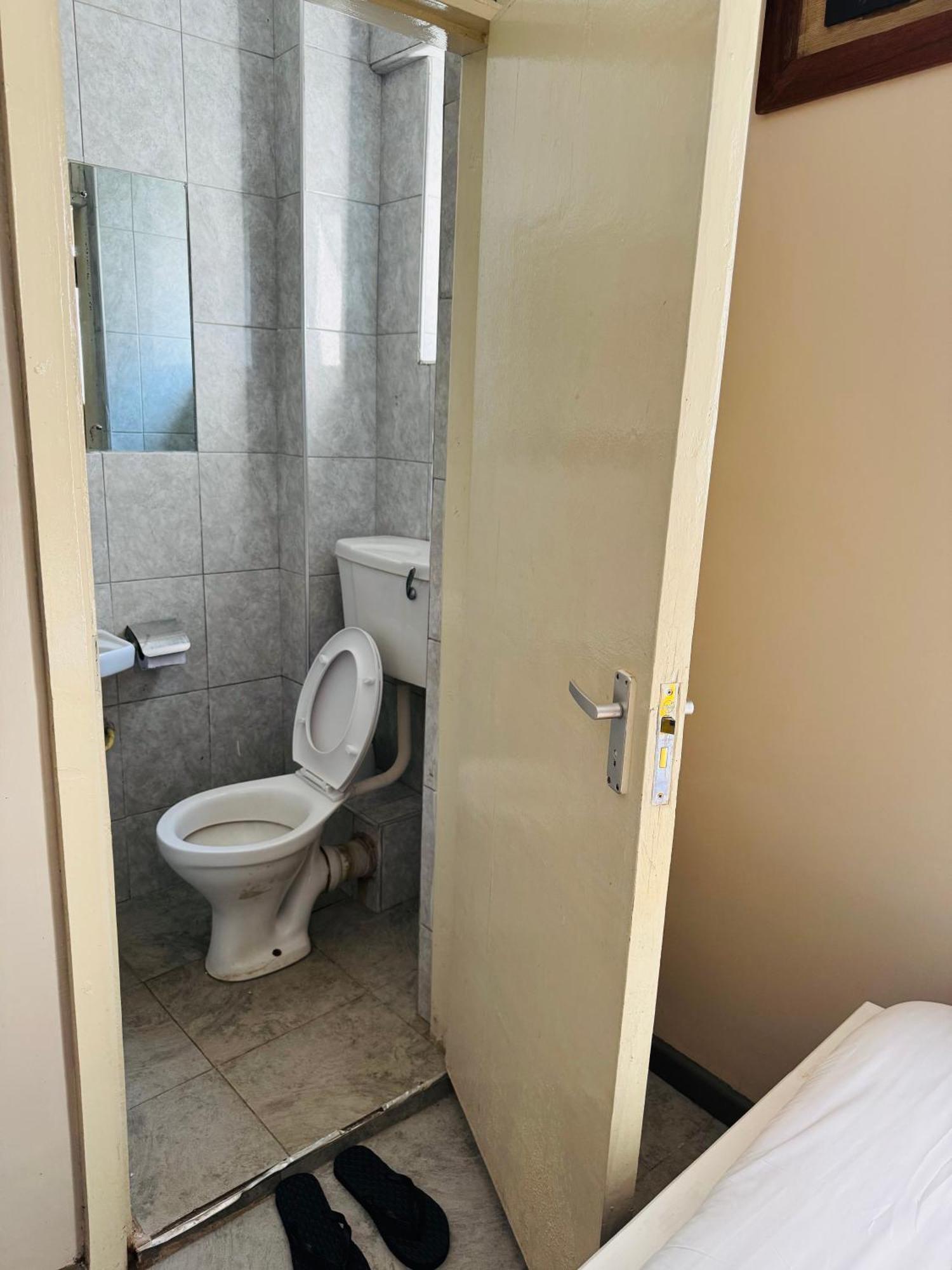 A Modern Affordable Stylish Bedsitter Centrally Located In