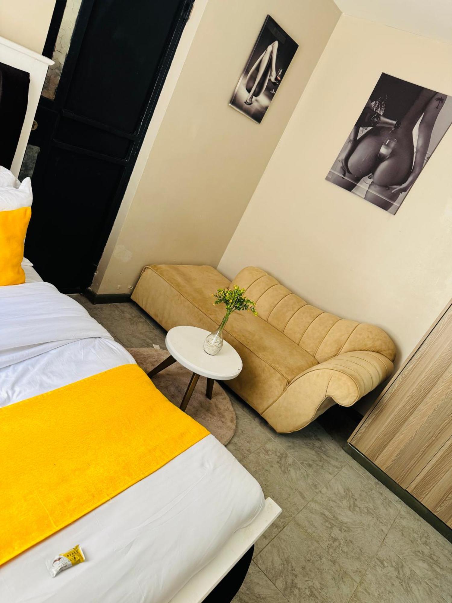 A Modern Affordable Stylish Bedsitter Centrally Located In