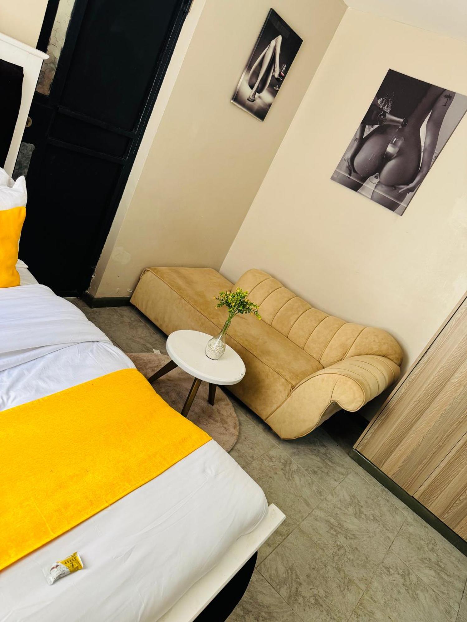 Apartment A Modern Affordable Stylish Bedsitter Centrally Located In Nairobi