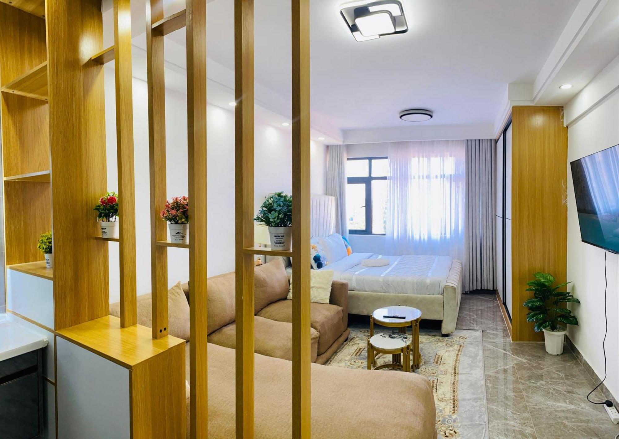 Luxury In Kilimani, Equipped Gym, Speedy Wifi, Indoor Parking, Ngong Hills View From The 12th Floor, Kids Play Area *