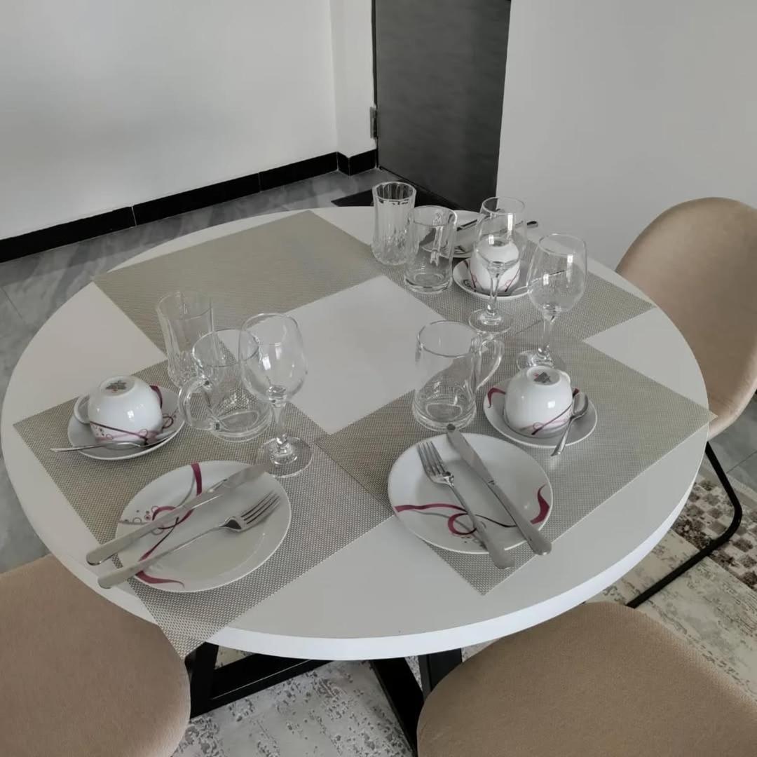 Highview Apartment *