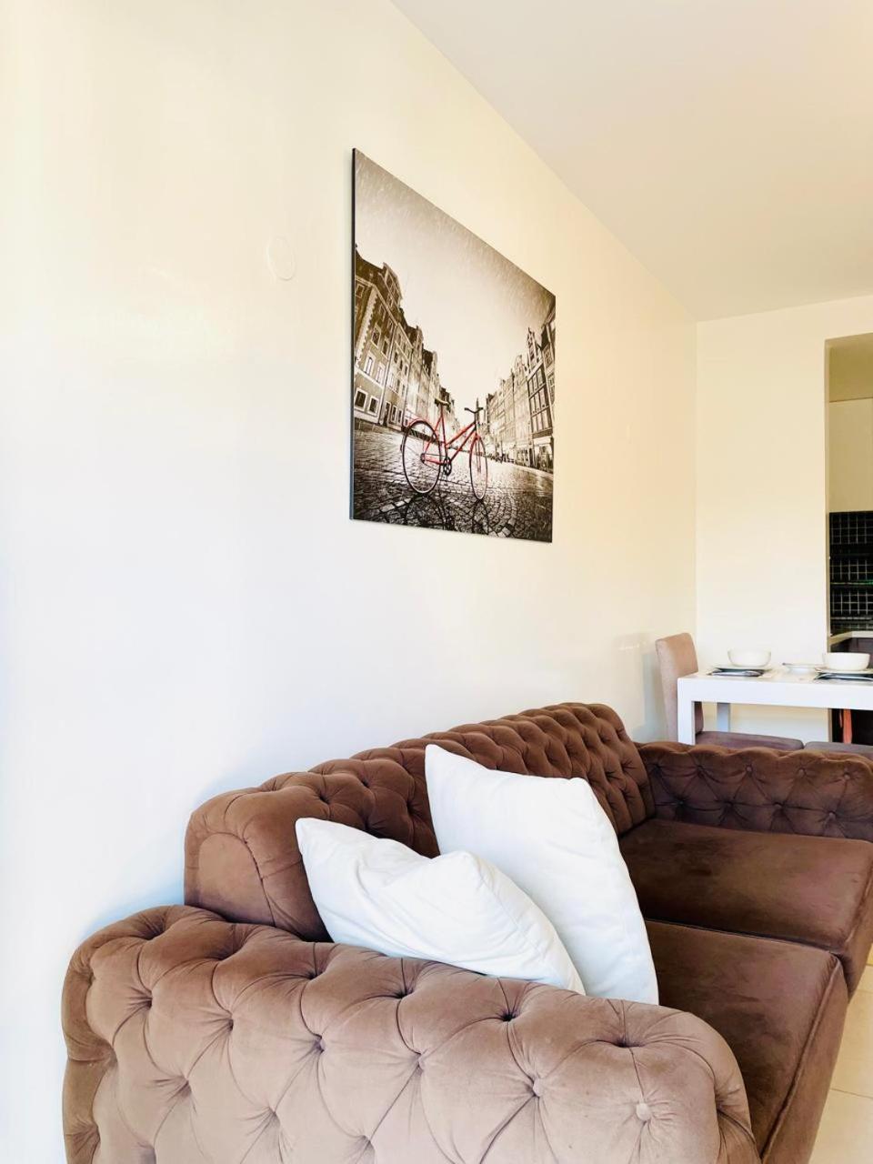 Astoria Luxury Apartments Nairobi, Lavington Apartment *