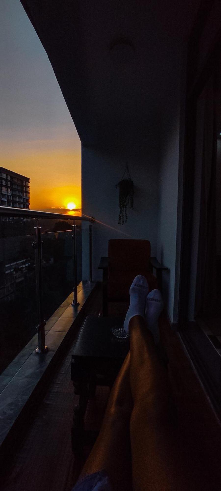 Riverside View Apartment *