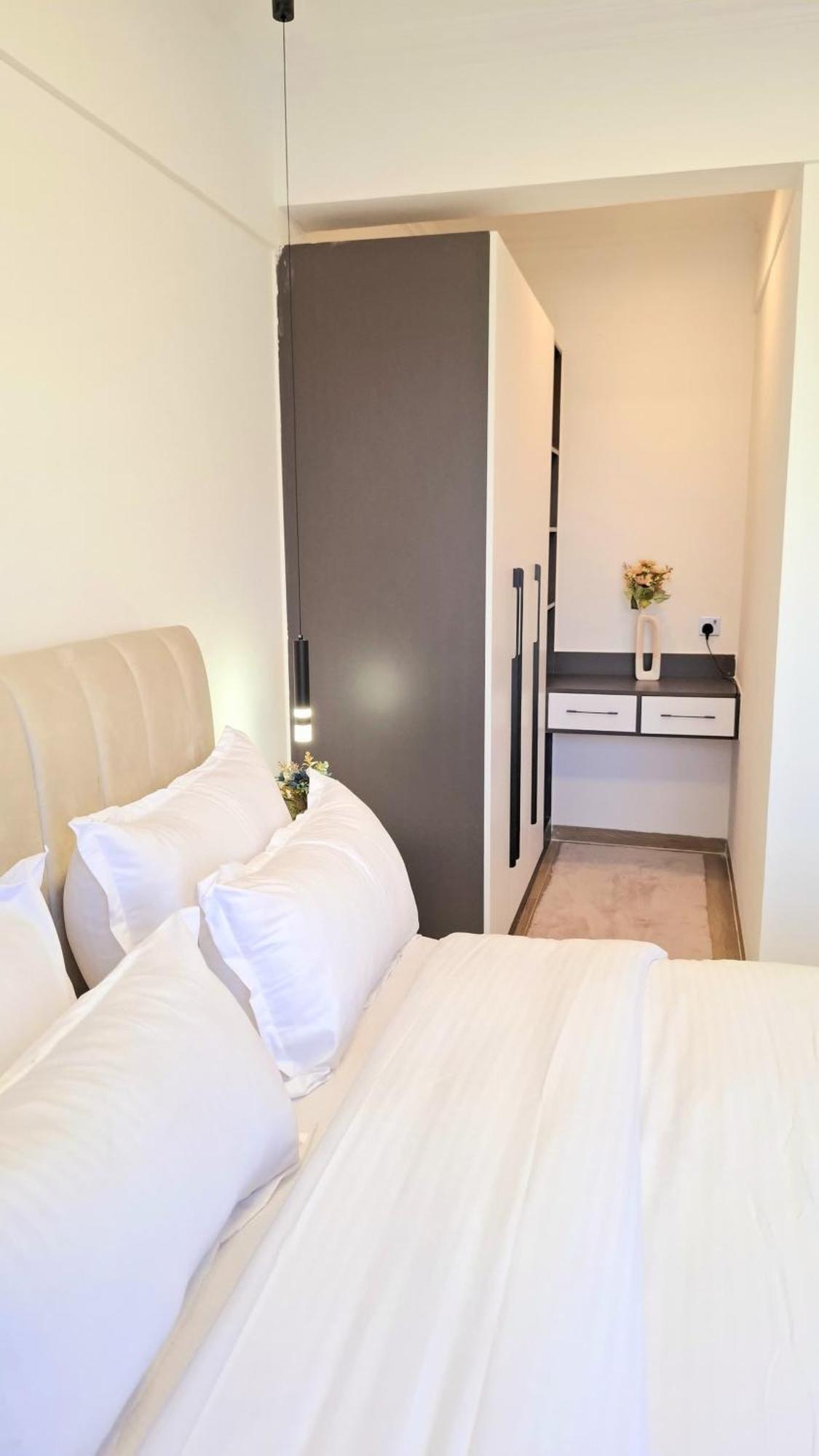 Apartment 1 Bedroom Westland *
