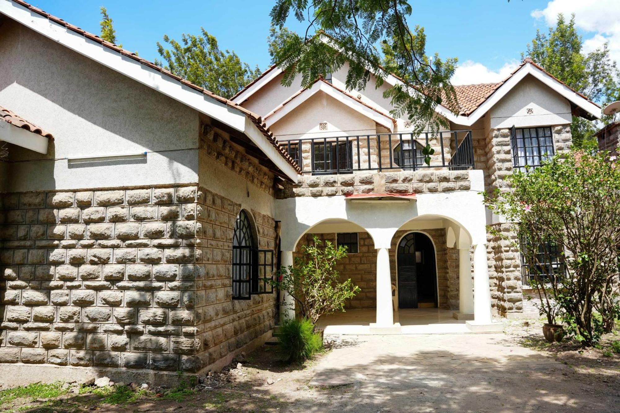Entire In Nairobi, Kenya Holiday home Nairobi