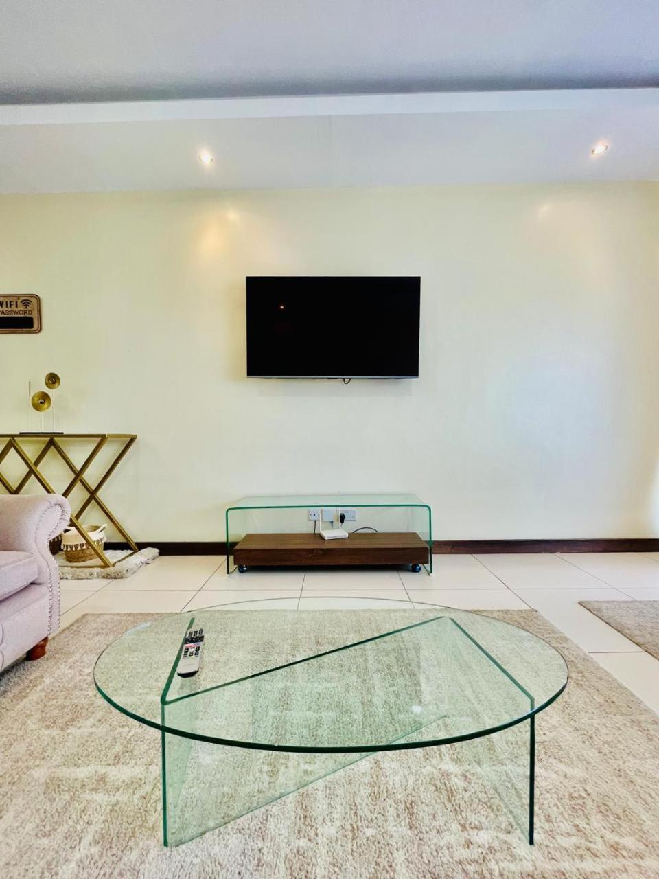 Apartment Silverstone Apartments Nairobi, Kilimani Nairobi
