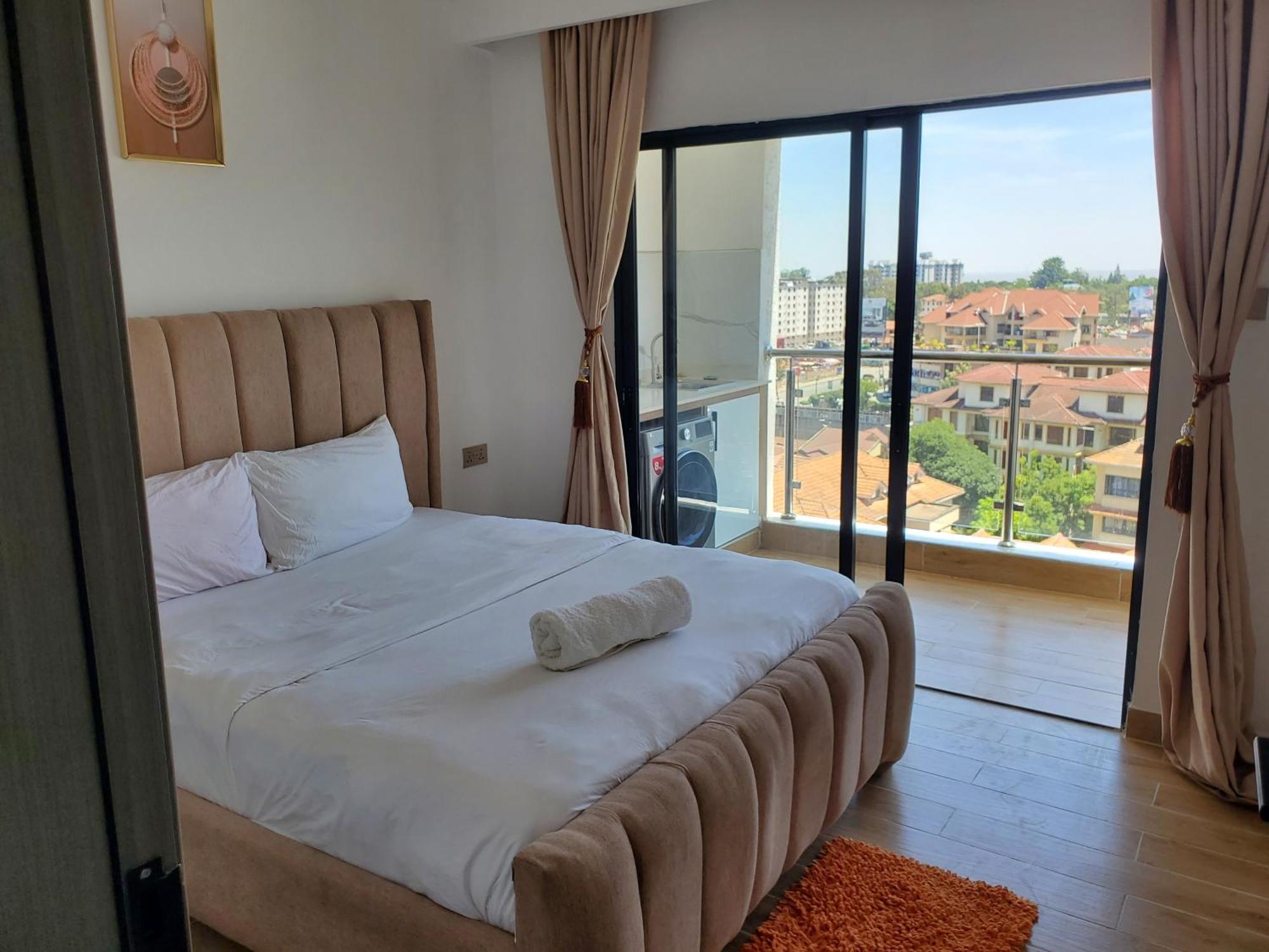 Three Bedroom Luxury Place * Nairobi