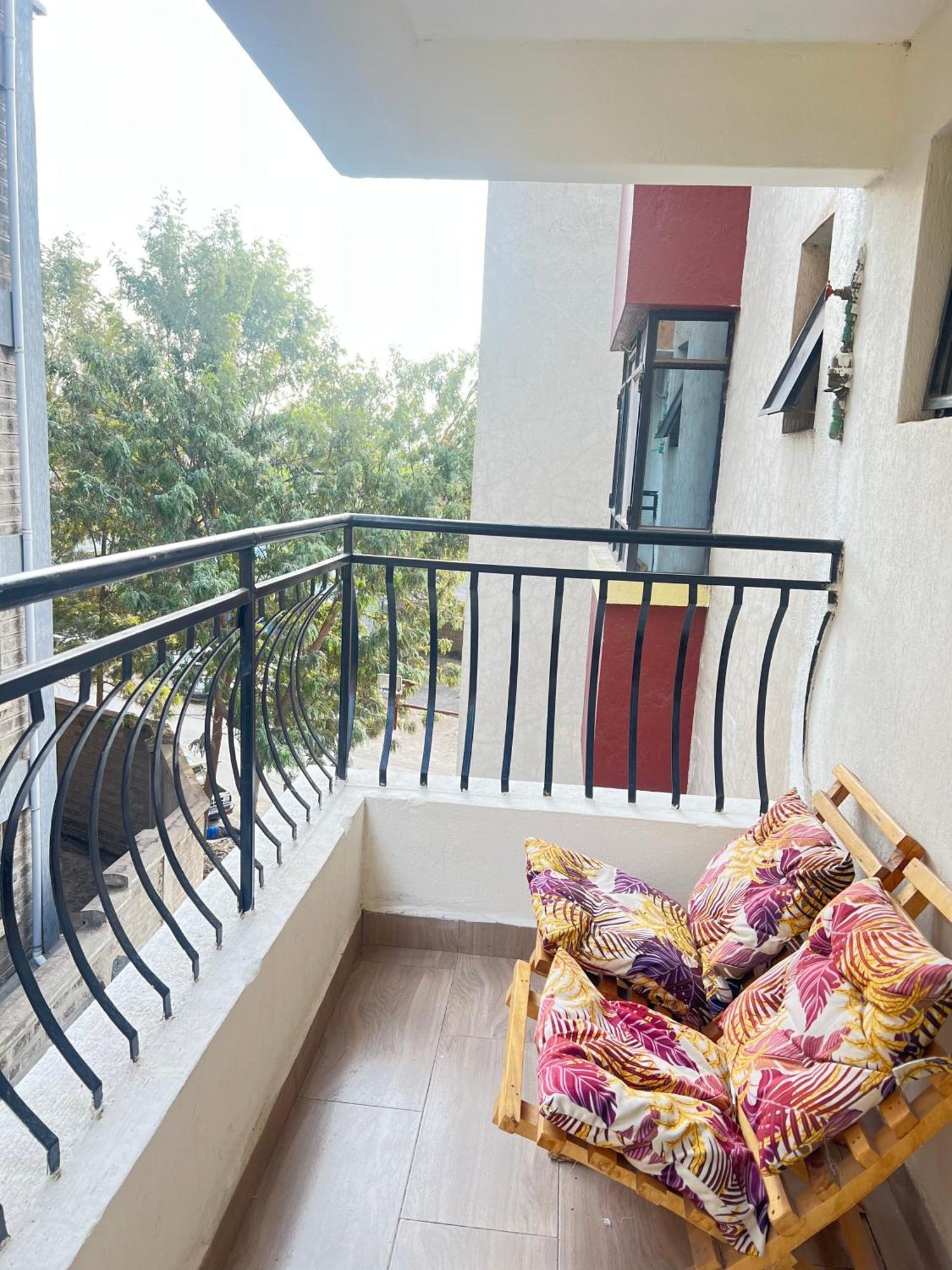 Ruby Modern Homes 2br Behind Imaara Mall-jkia Apartment *