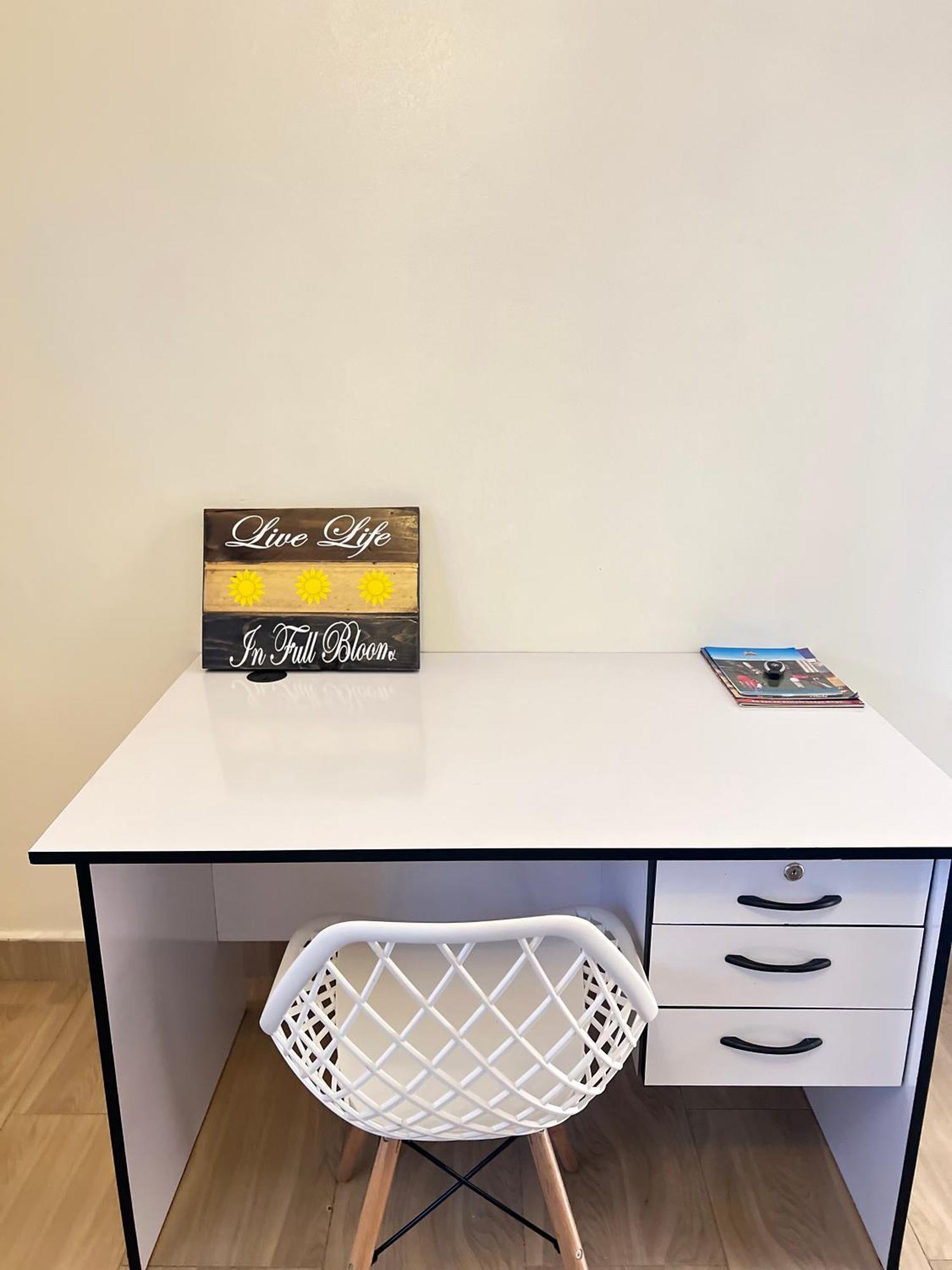 Apartment Ruby Modern Homes 2br Behind Imaara Mall-jkia *