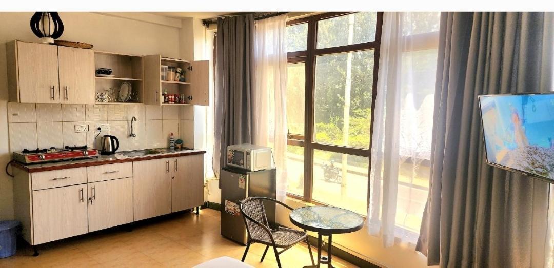 Near Cbd With Rooftop Pool * Nairobi