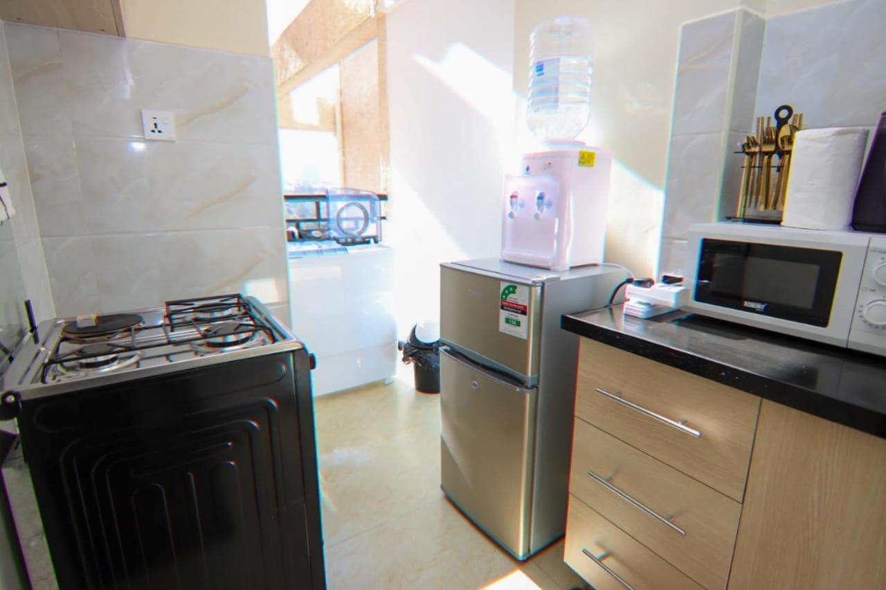 Spacious Modern In Kilimani Apartment *