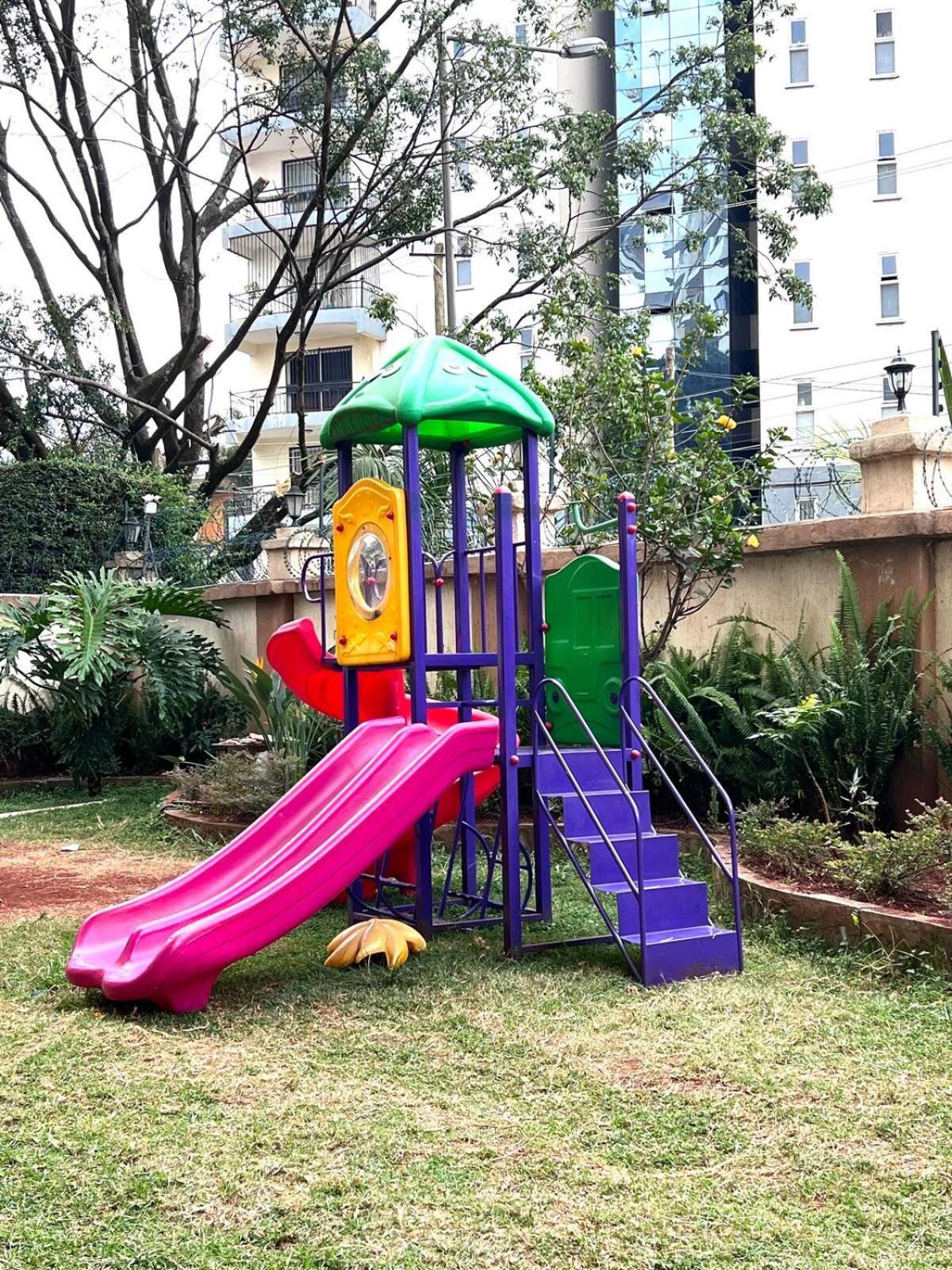 Batiko Comforts - Riziki Apartment *