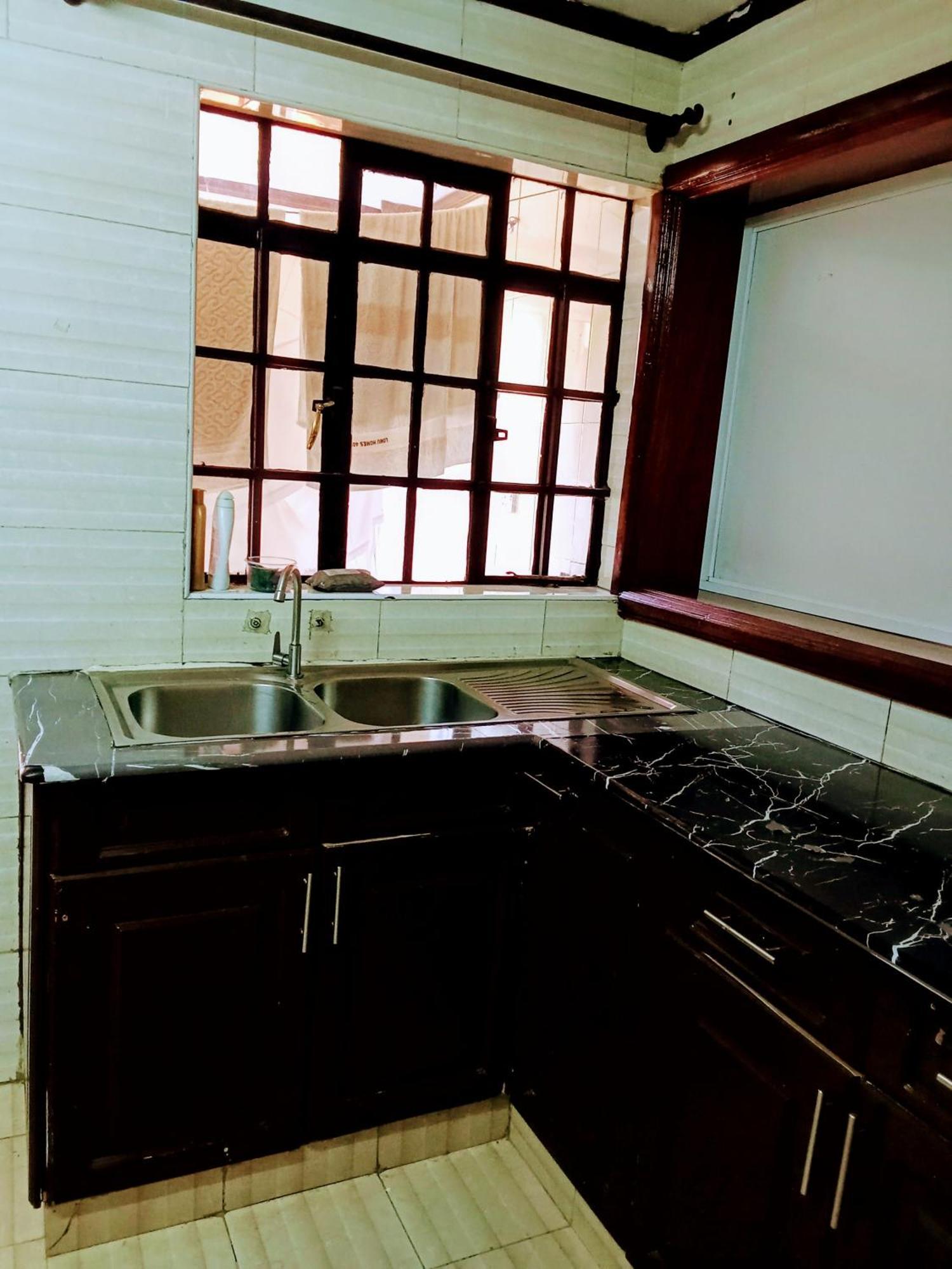Kilimani Just For Sleep Homestay *