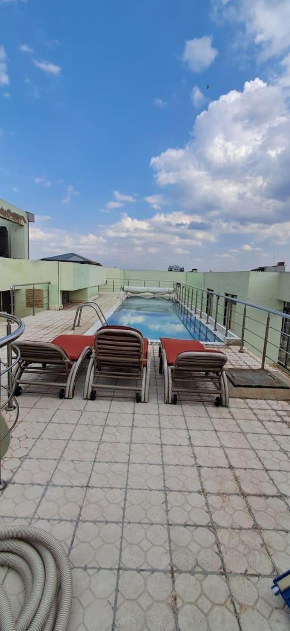 Luxurious One Bedroom Apartment, Kilimani-nairobi Kenya By Sana Sana Apartment *