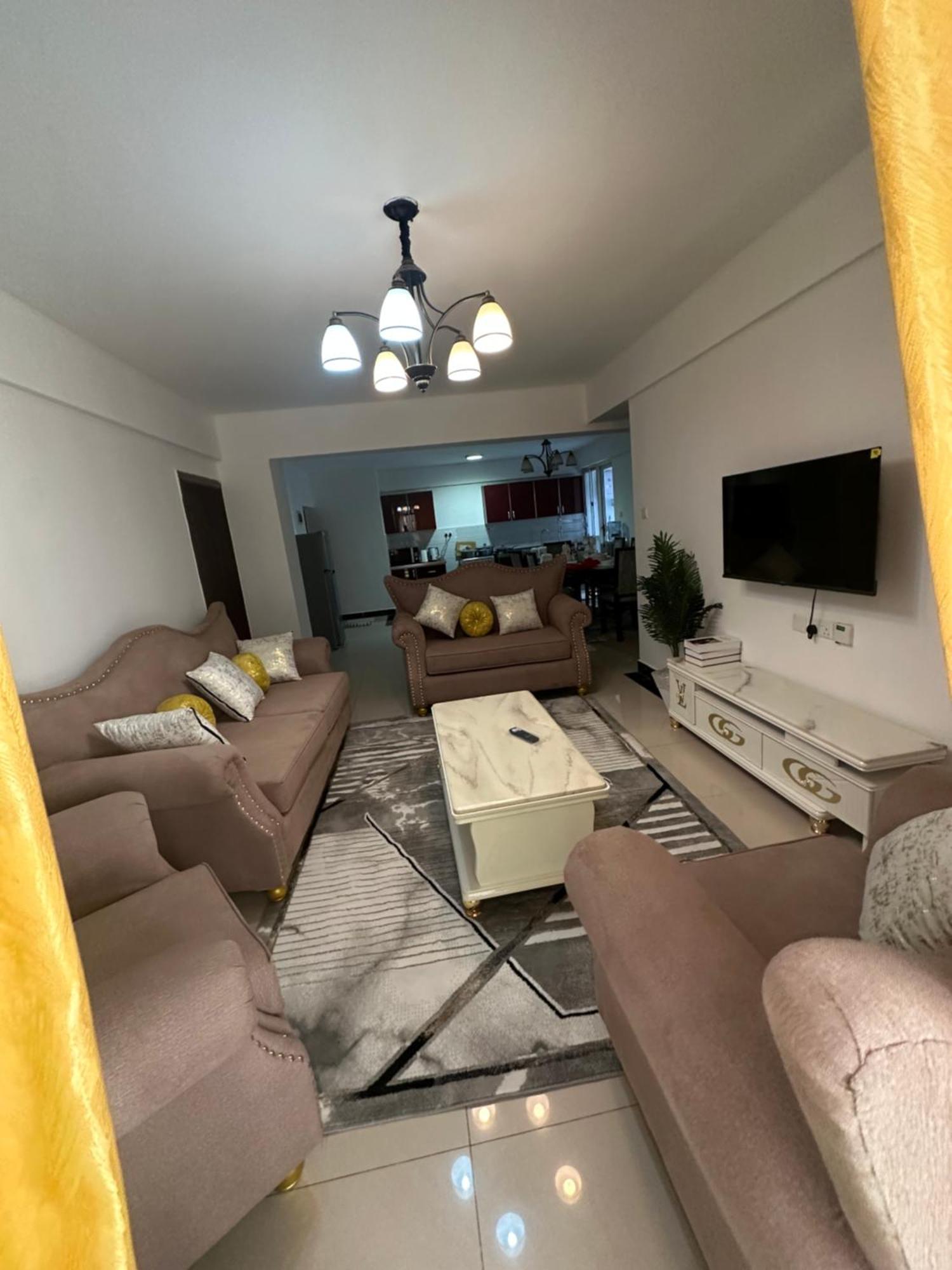 4 Bedrooms Luxurious Apartment Nairobi