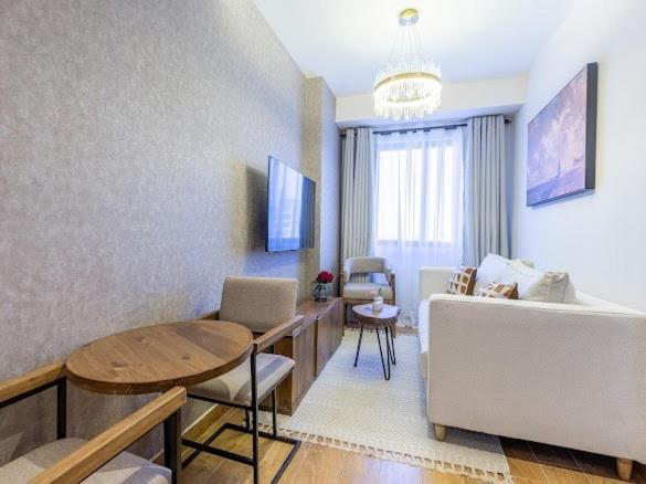 Apartment Chic-luxe Flat On 11th Floor *