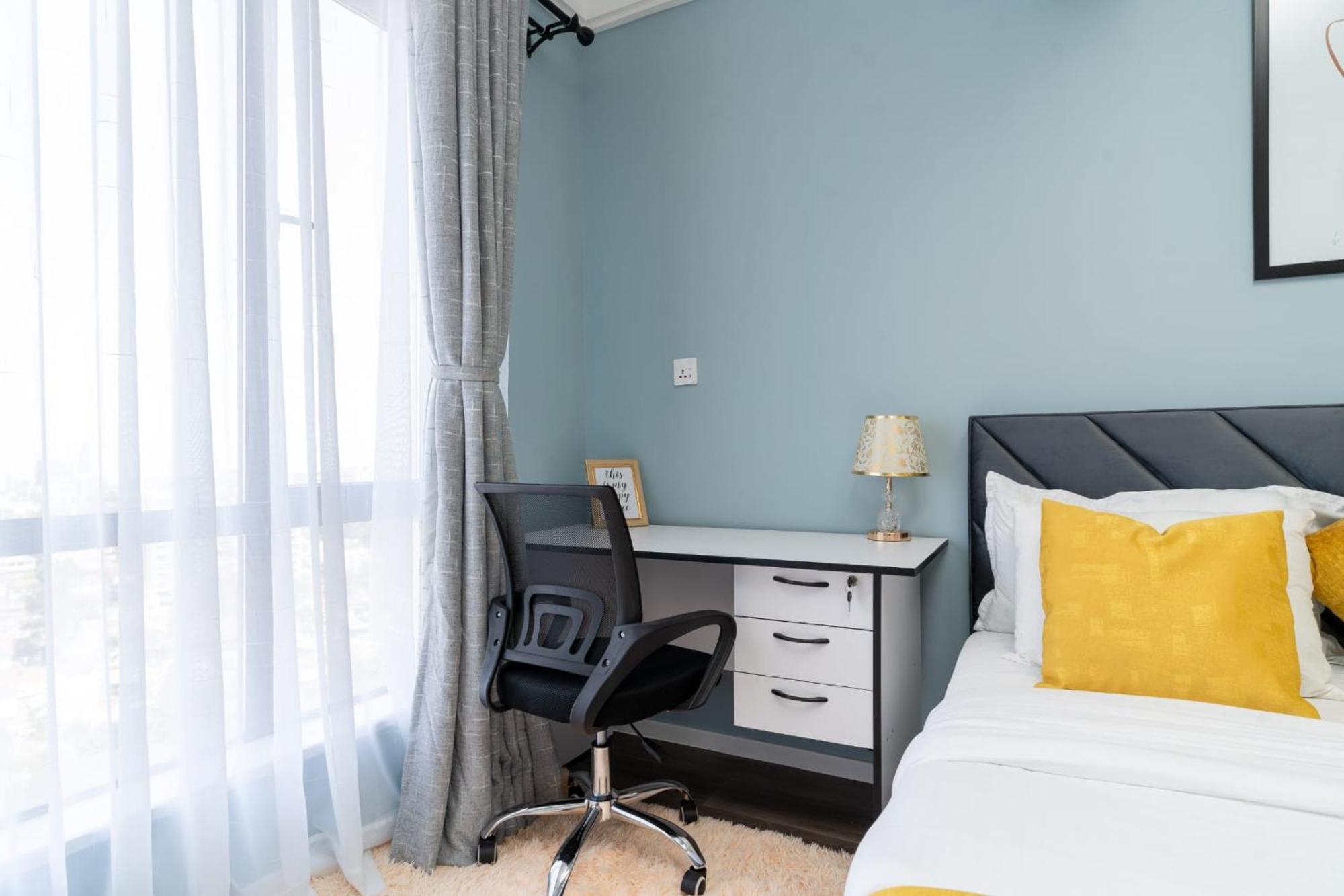 Luxury Haven With Pool,gym And Markt Apartment *