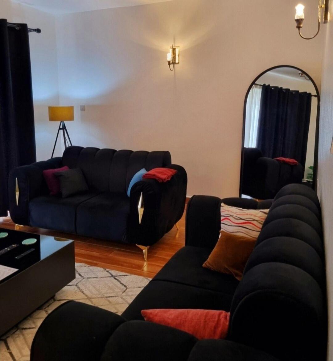 Rossyln Close To Village Market, Un And Two Rivers Mall * Nairobi